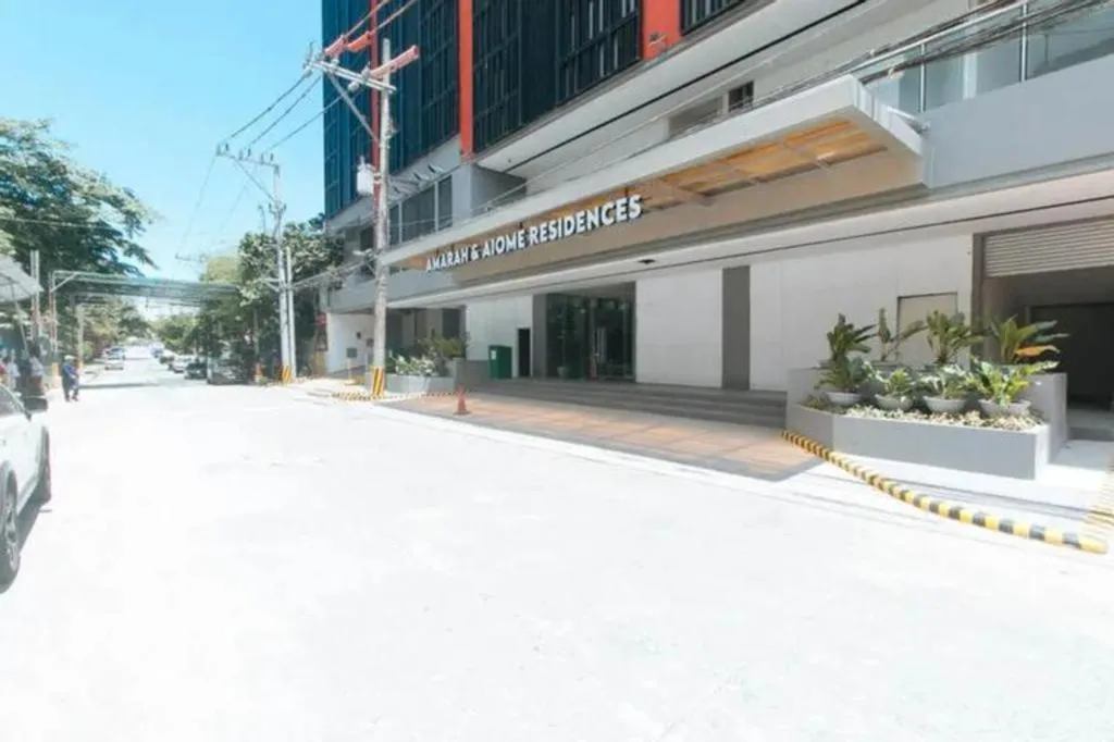 Hotel Amarah and Aiome