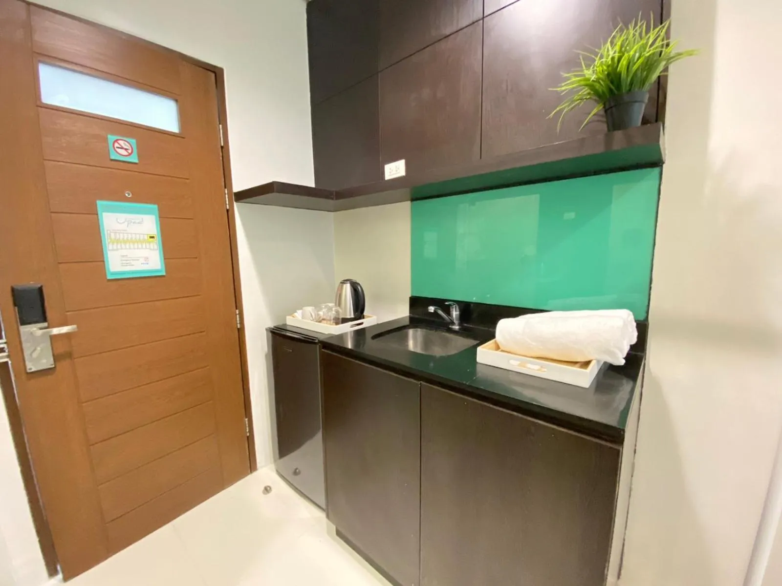 Kitchen or kitchenette in UPad Hotel