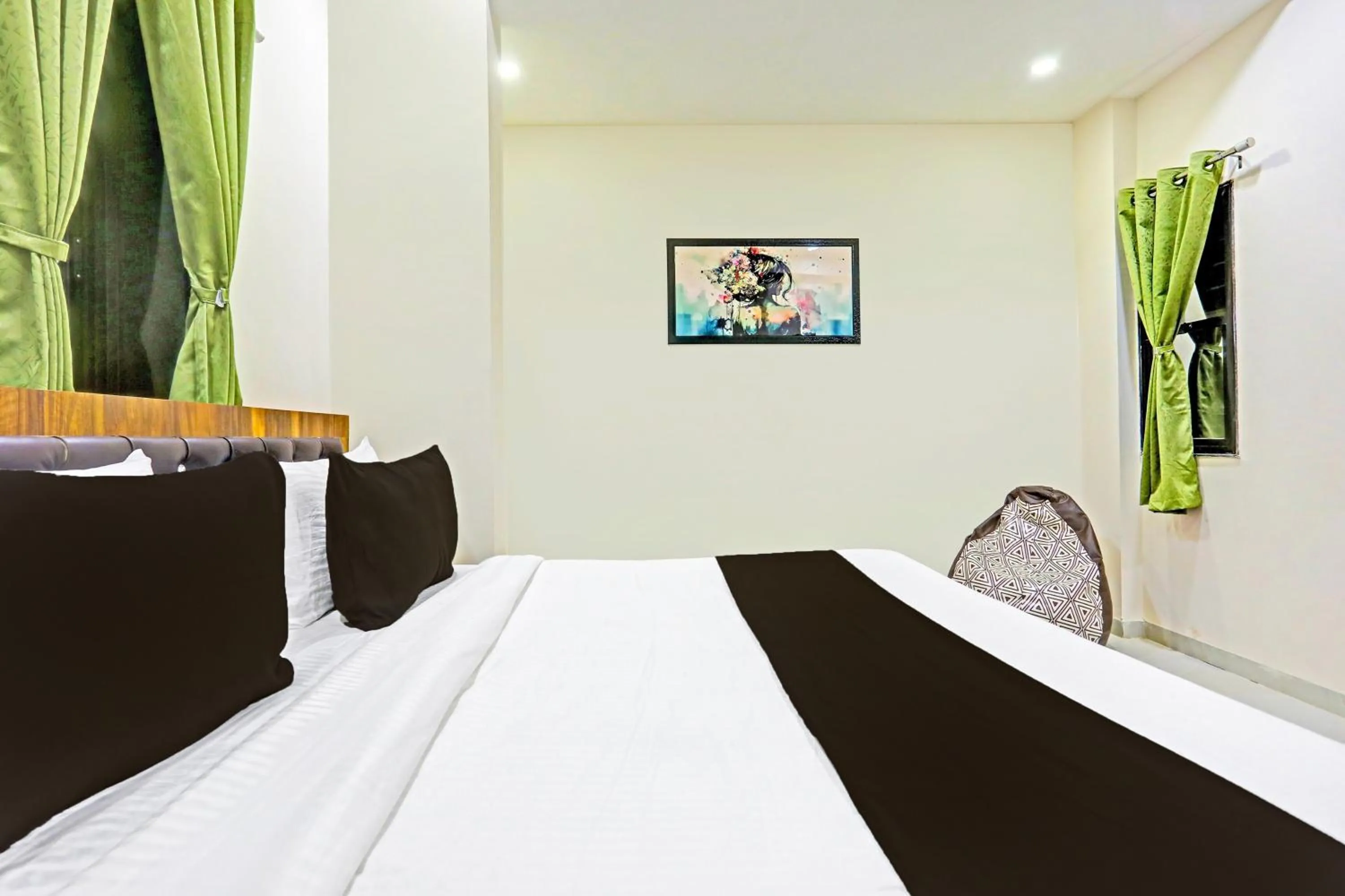 Bedroom in Hotel O Pritesh Onyx