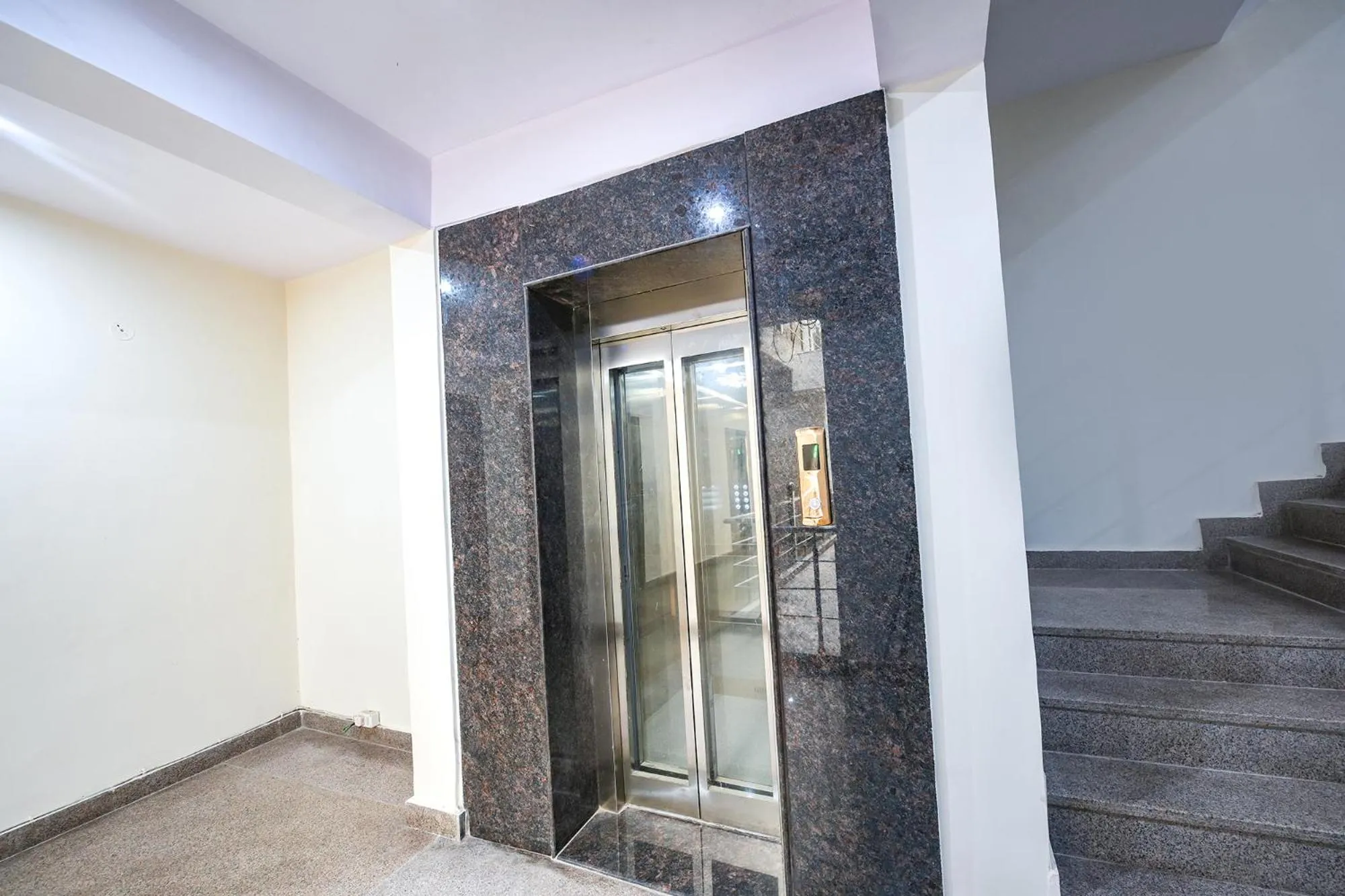elevator in FabHotel The Yashobhumi - Nr Yashobhoomi Convention Centre