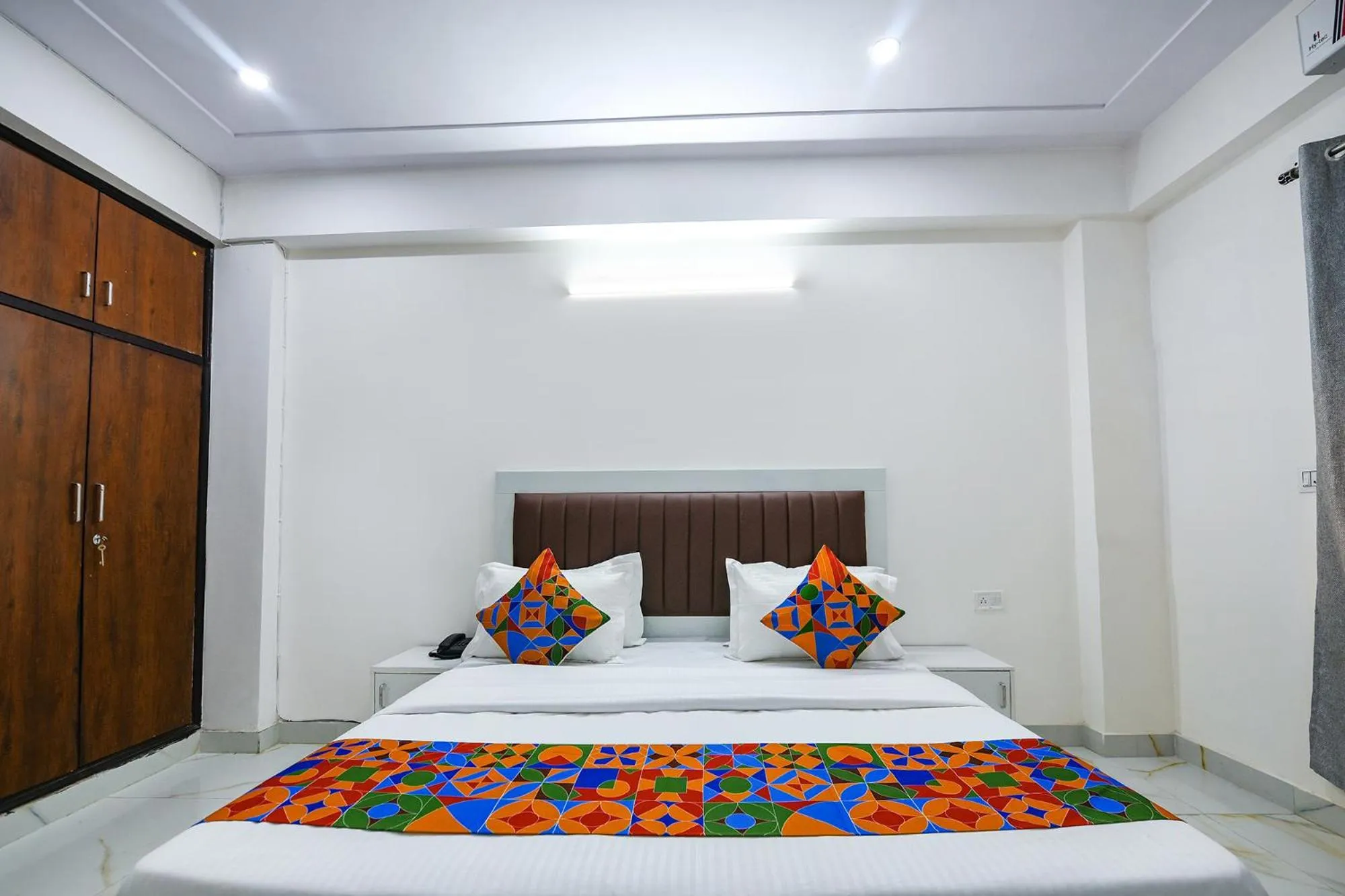 Bed in FabHotel The Yashobhumi - Nr Yashobhoomi Convention Centre