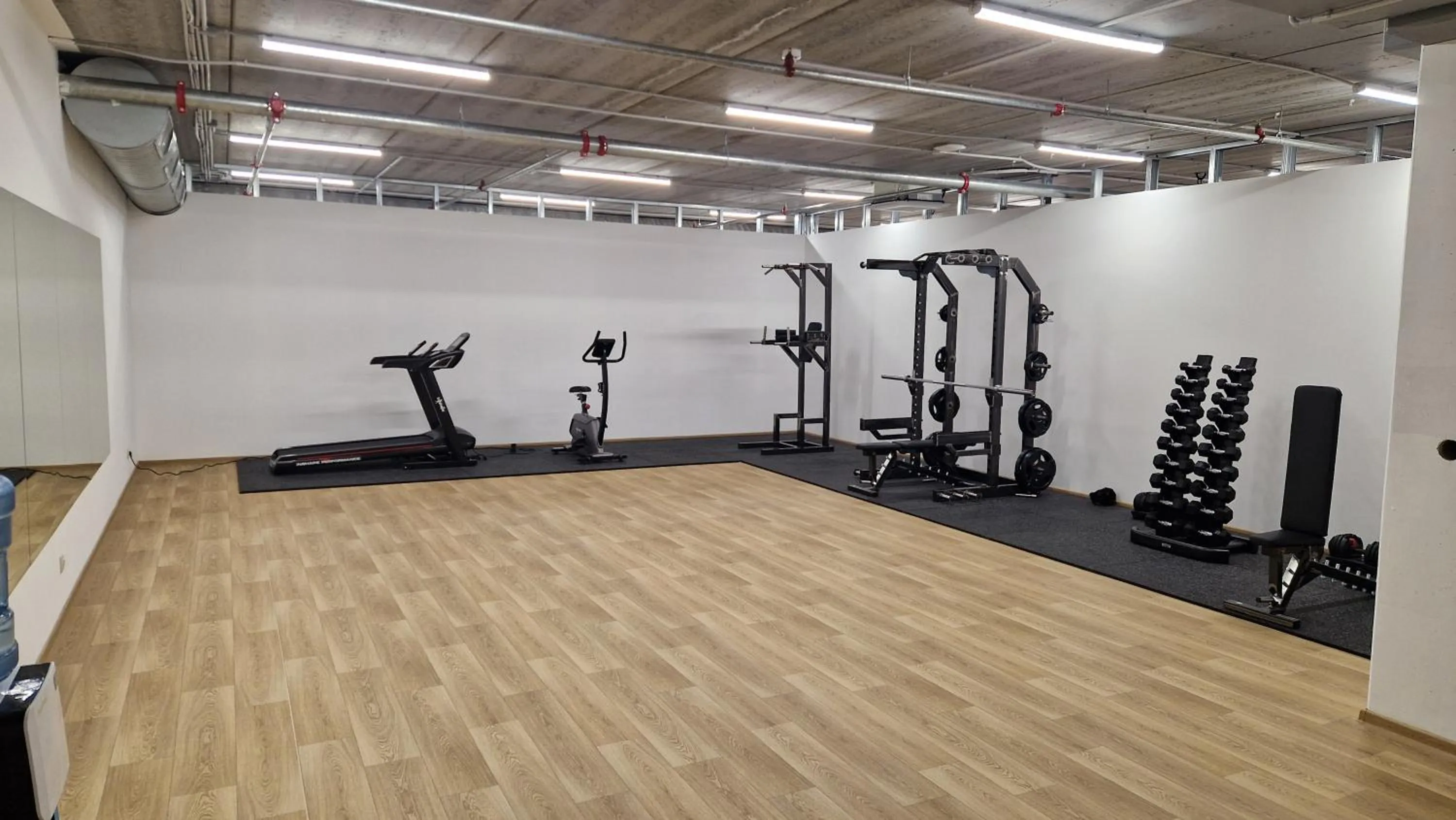 Fitness centre/facilities in Suncity Hotel & SPA