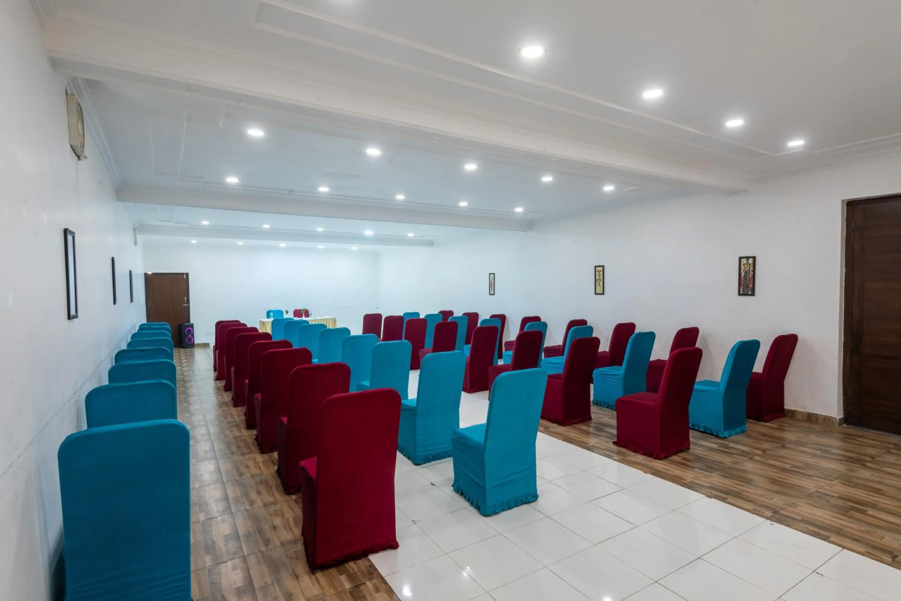 Lawrence Solitaire Resort, Mall road, Mussoorie