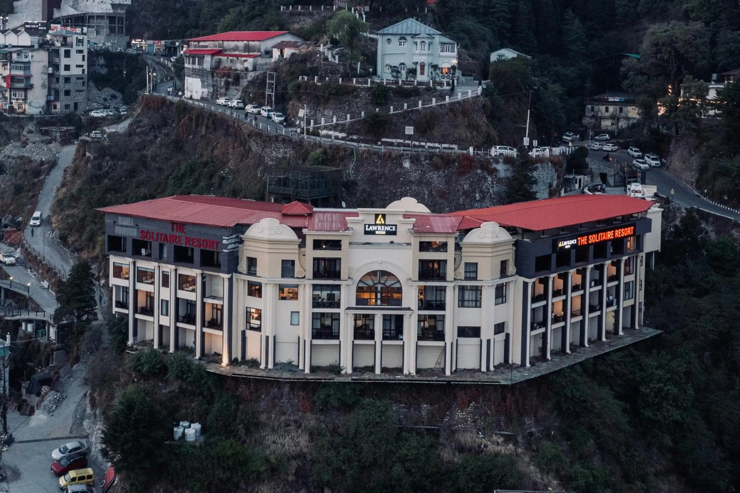 Lawrence Solitaire Resort, Mall road, Mussoorie
