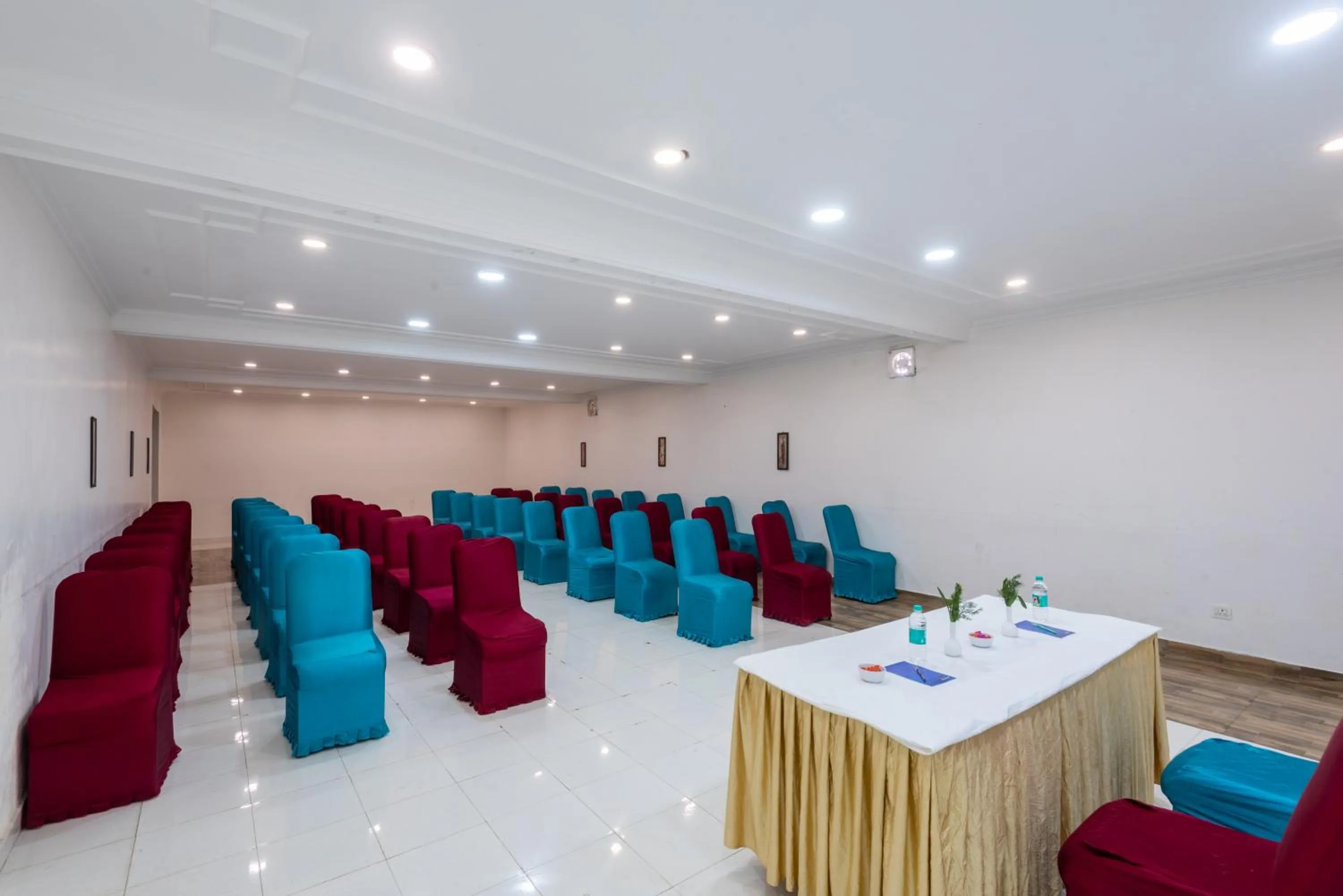 Lawrence Solitaire Resort, Mall road, Mussoorie