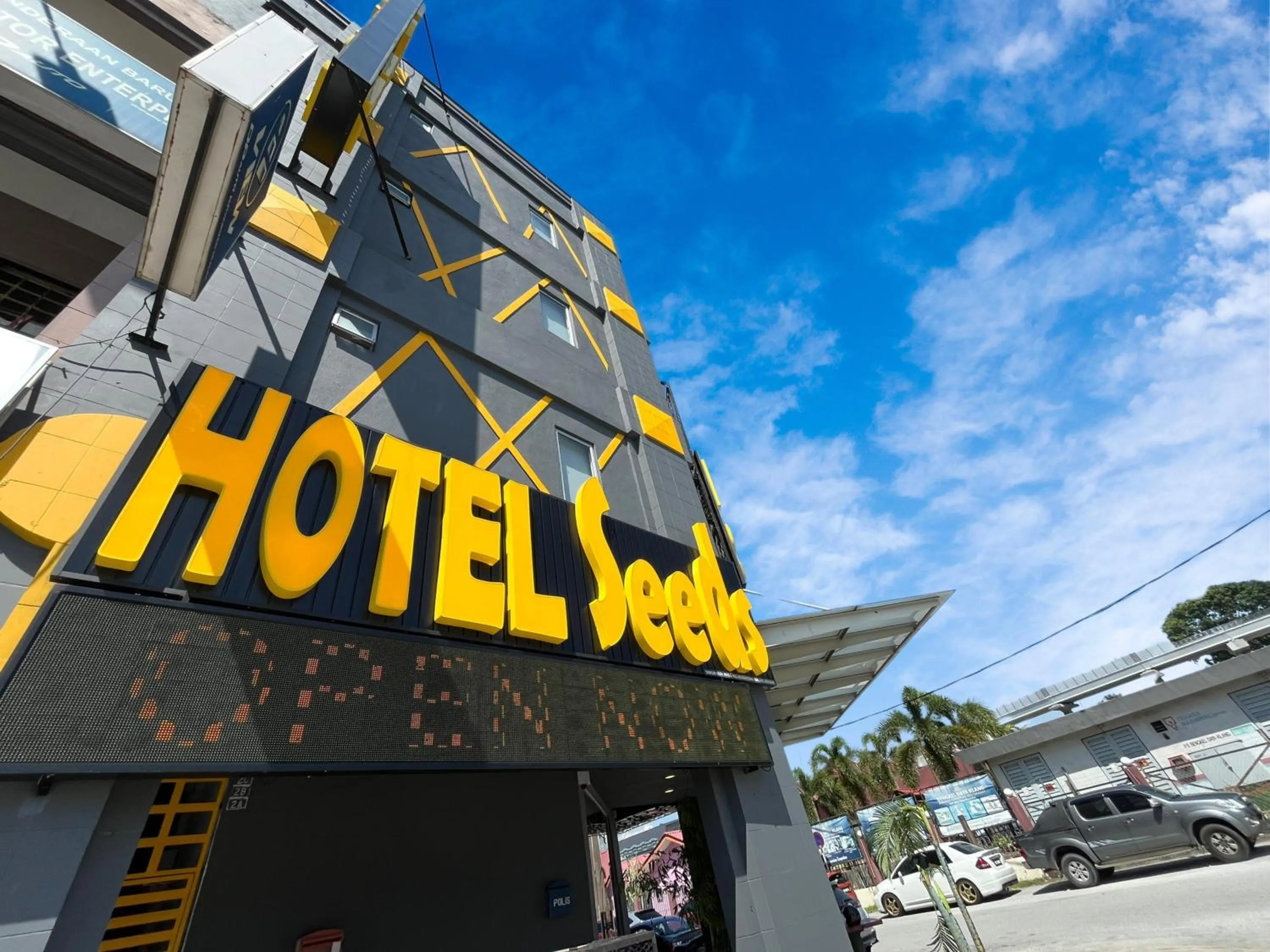 Property building in Seeds Hotel Klang Bayu Perdana