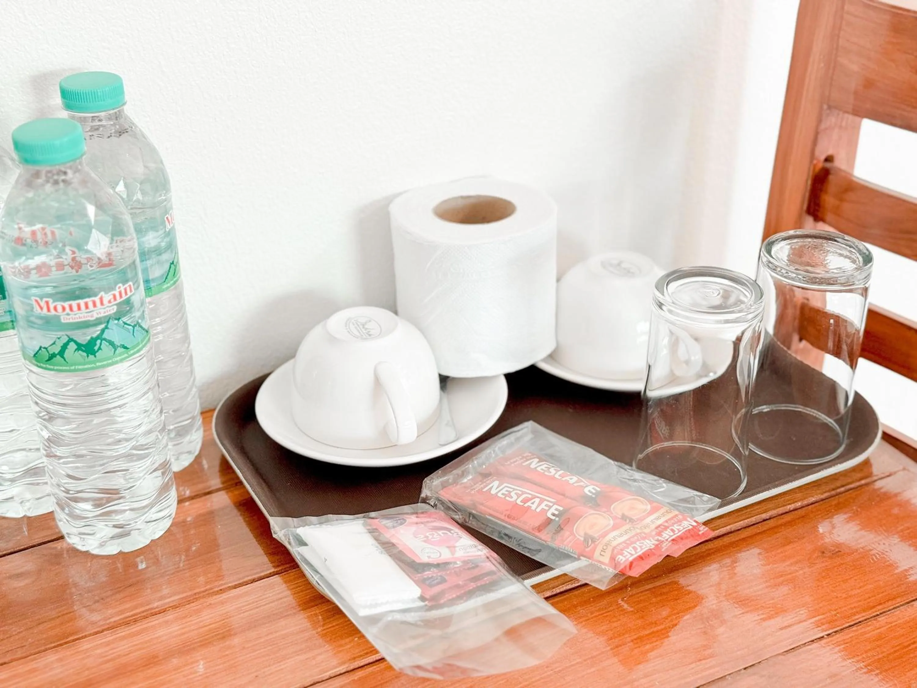 Coffee/tea facilities in Jira Hotel