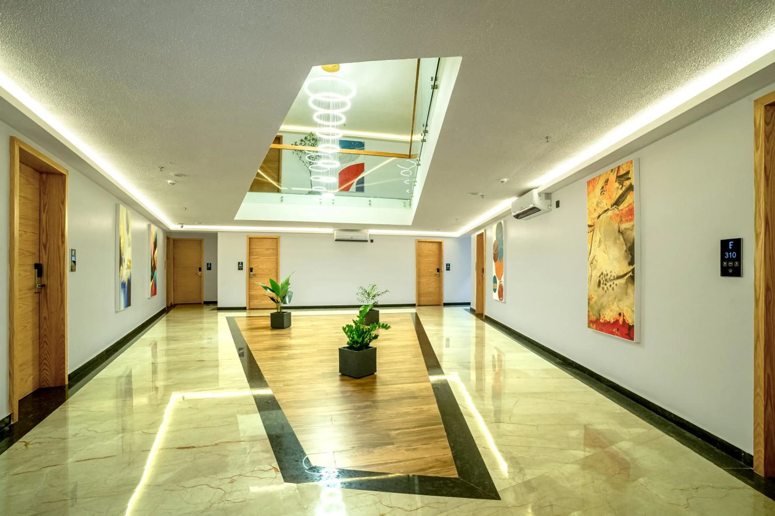 Lobby or reception in ESPERO INN Malappuram