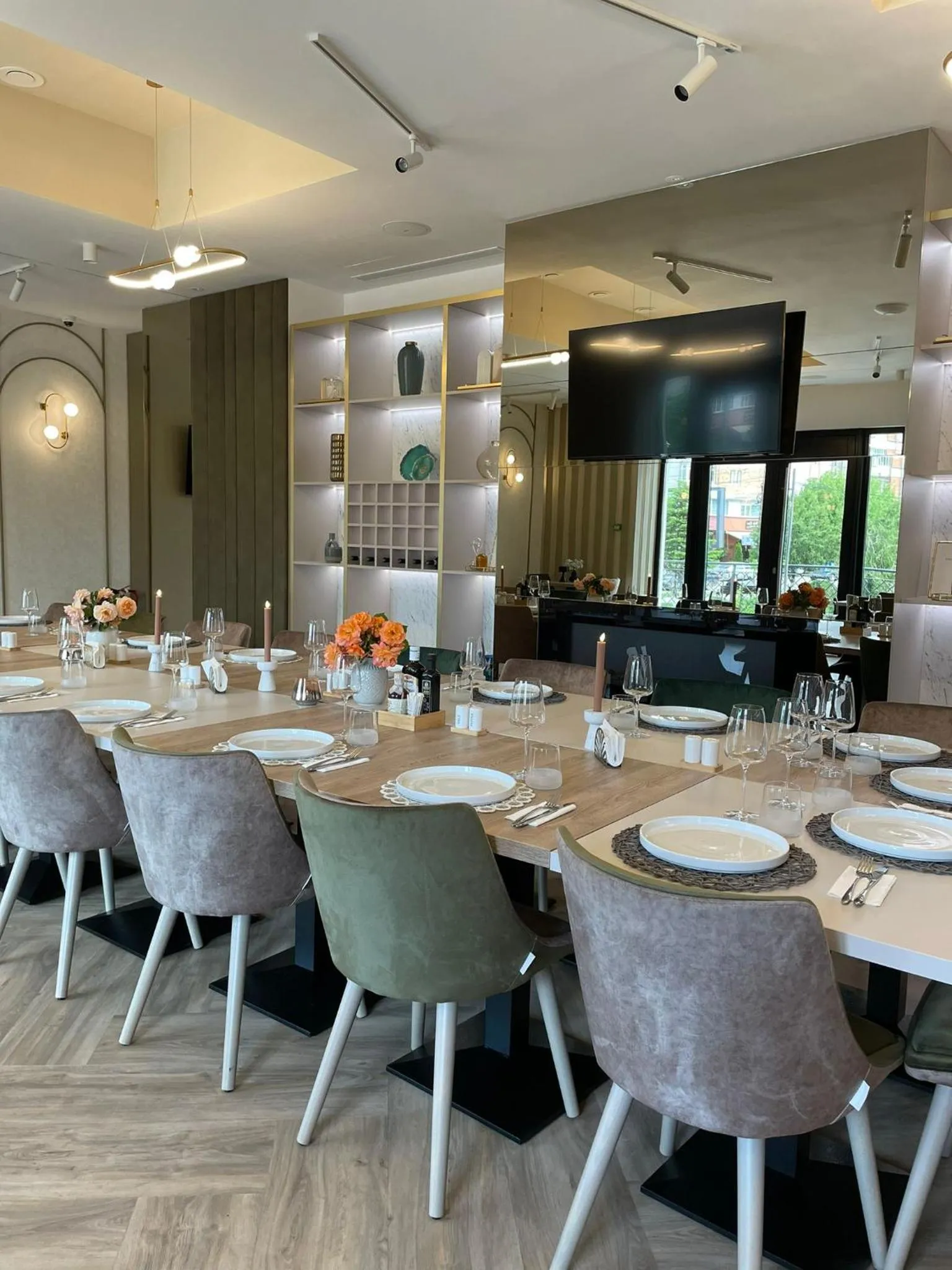 Restaurant/places to eat in Boutique Hotel Balș