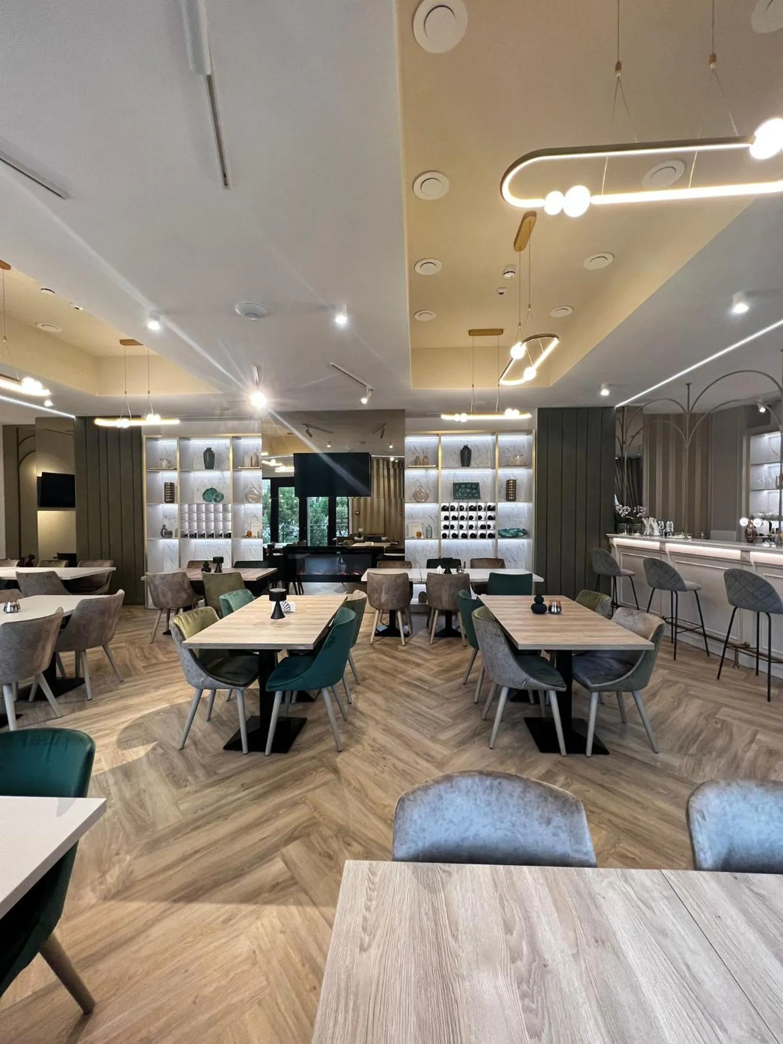 Restaurant/places to eat in Boutique Hotel Balș