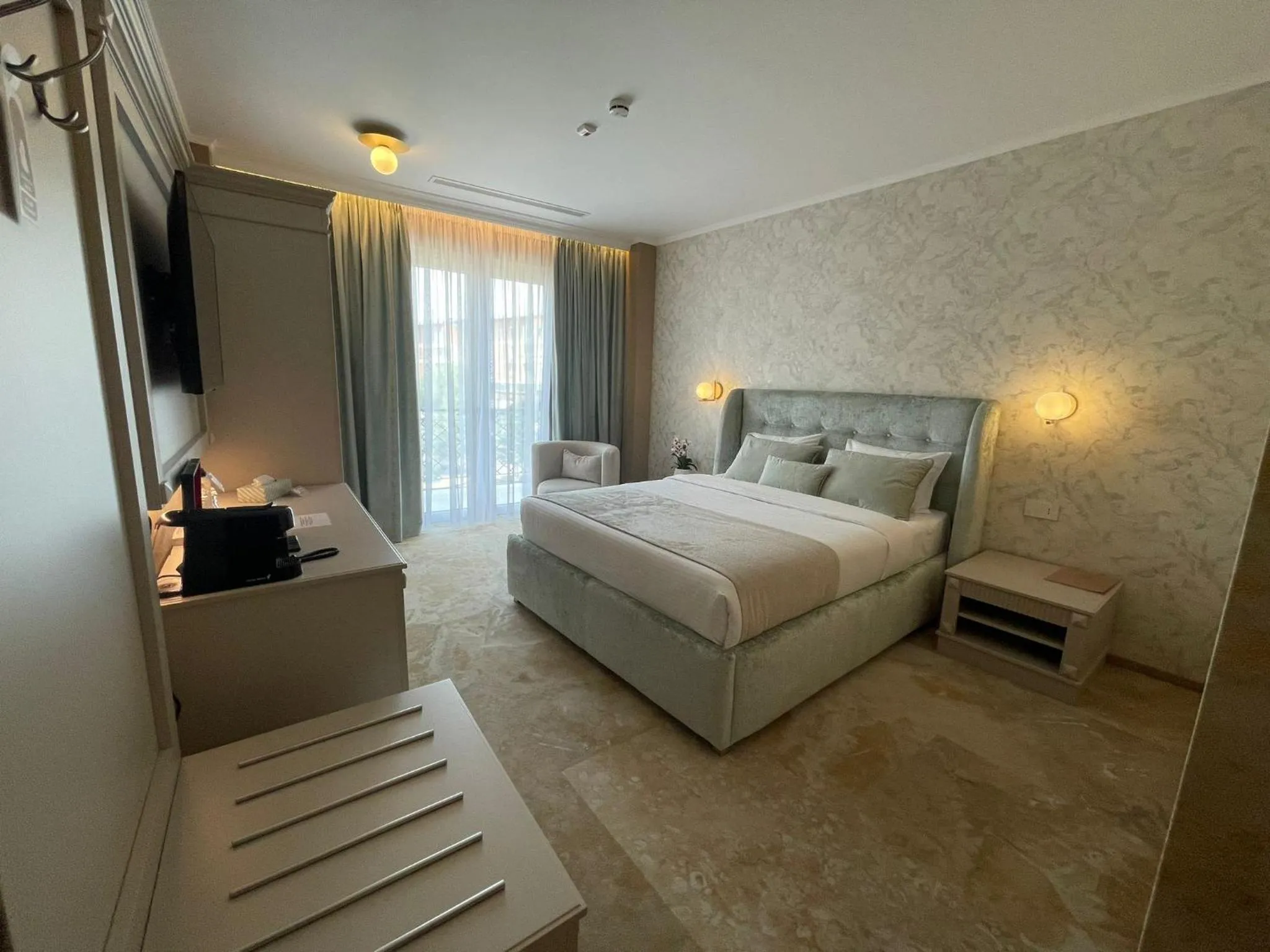 Photo of the whole room, Bed in Boutique Hotel Balș