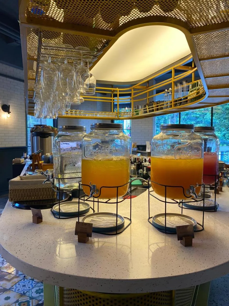 Restaurant/places to eat in Luxeur Jakarta - Setiabudi