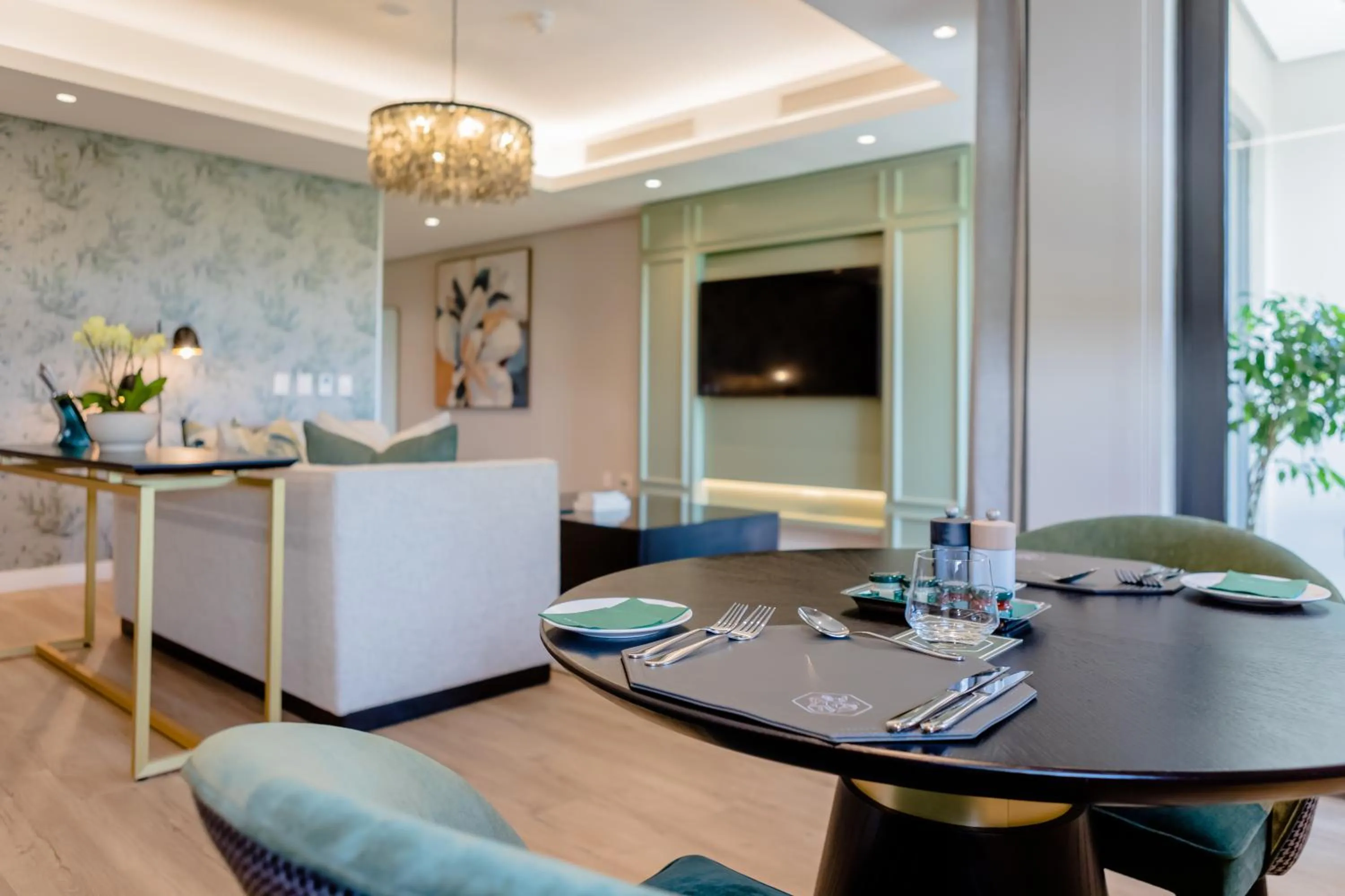 Living room in Steyn City Hotel by Saxon