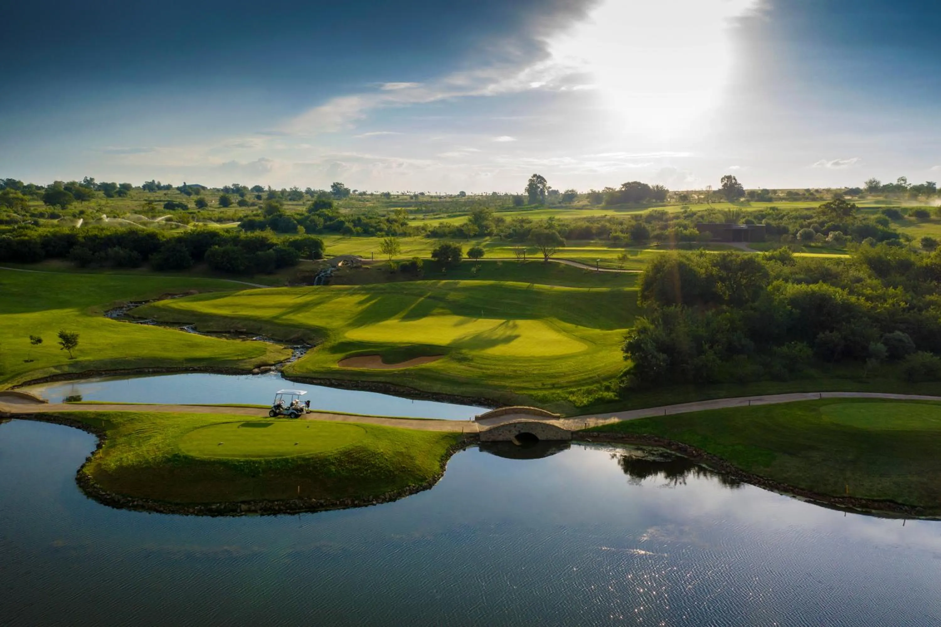 Golfcourse in Steyn City Hotel by Saxon