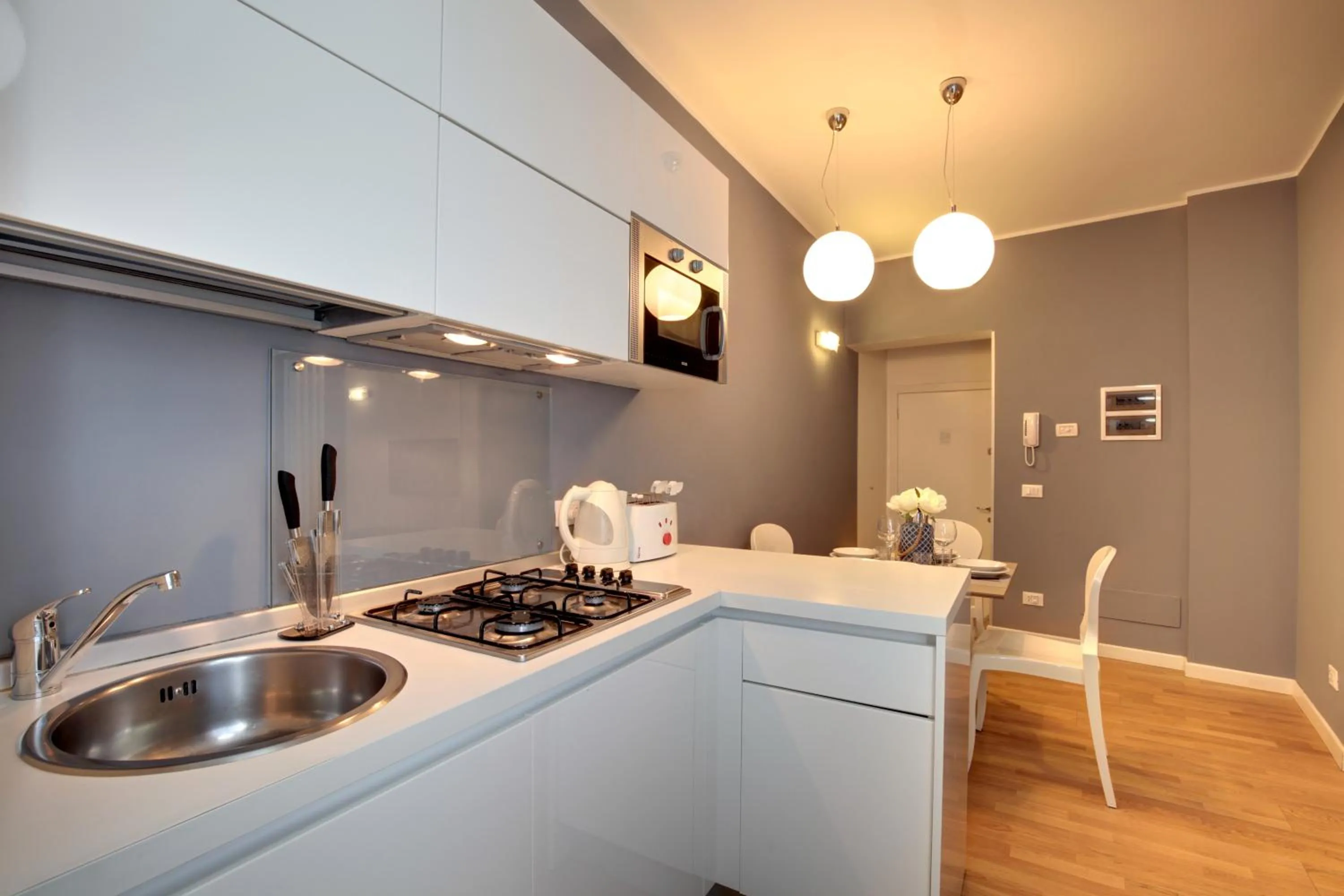 Botteri Palace Apartments by Wonderful Italy