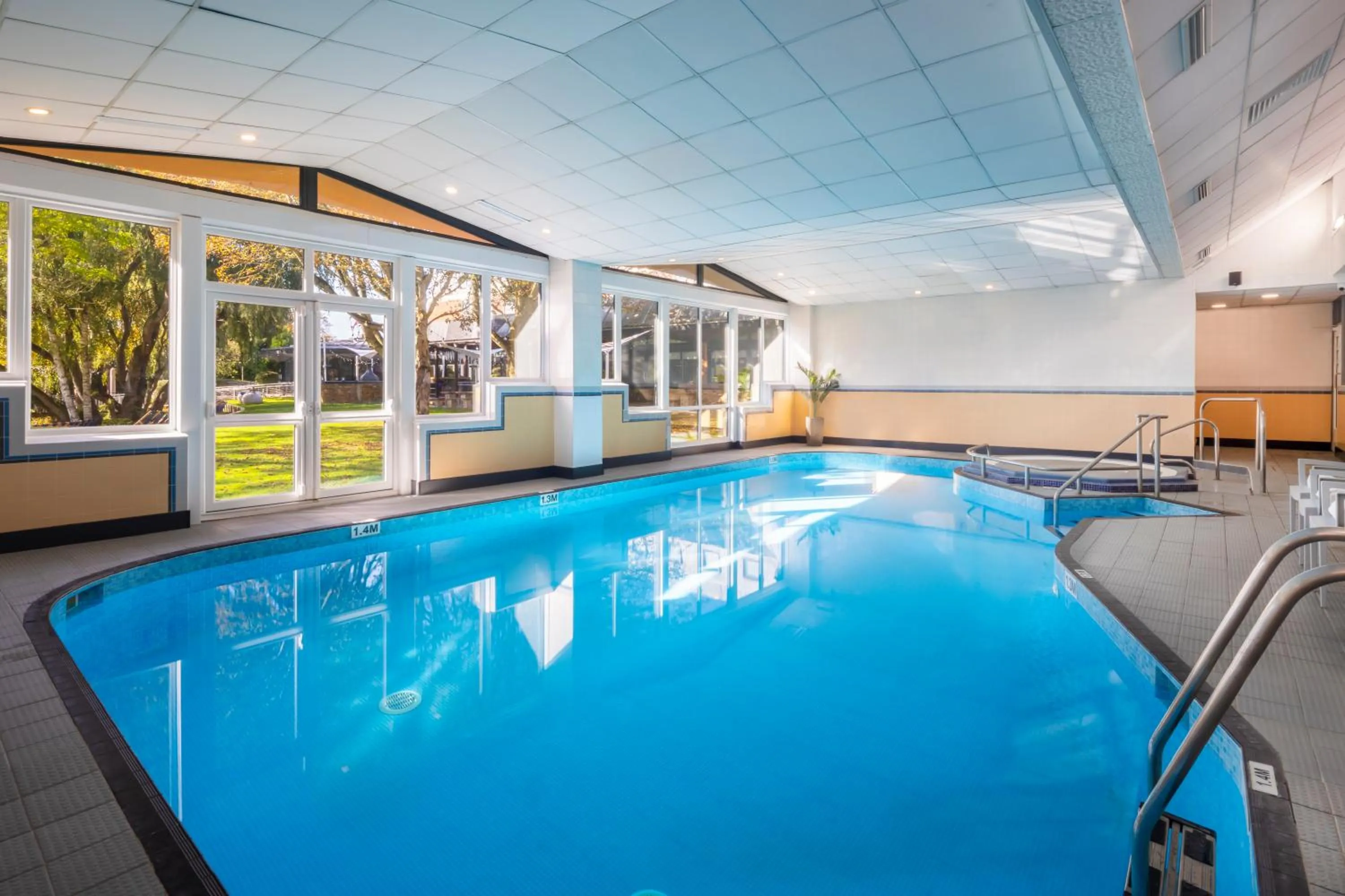 Swimming pool in Crowne Plaza Stratford-upon-Avon by IHG