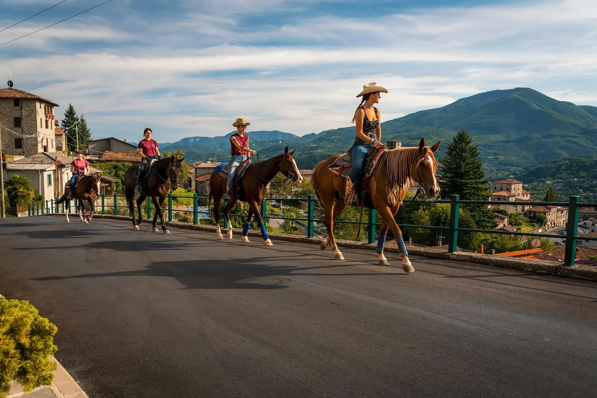 Horse-riding in Hotel Ristorante La Lanterna