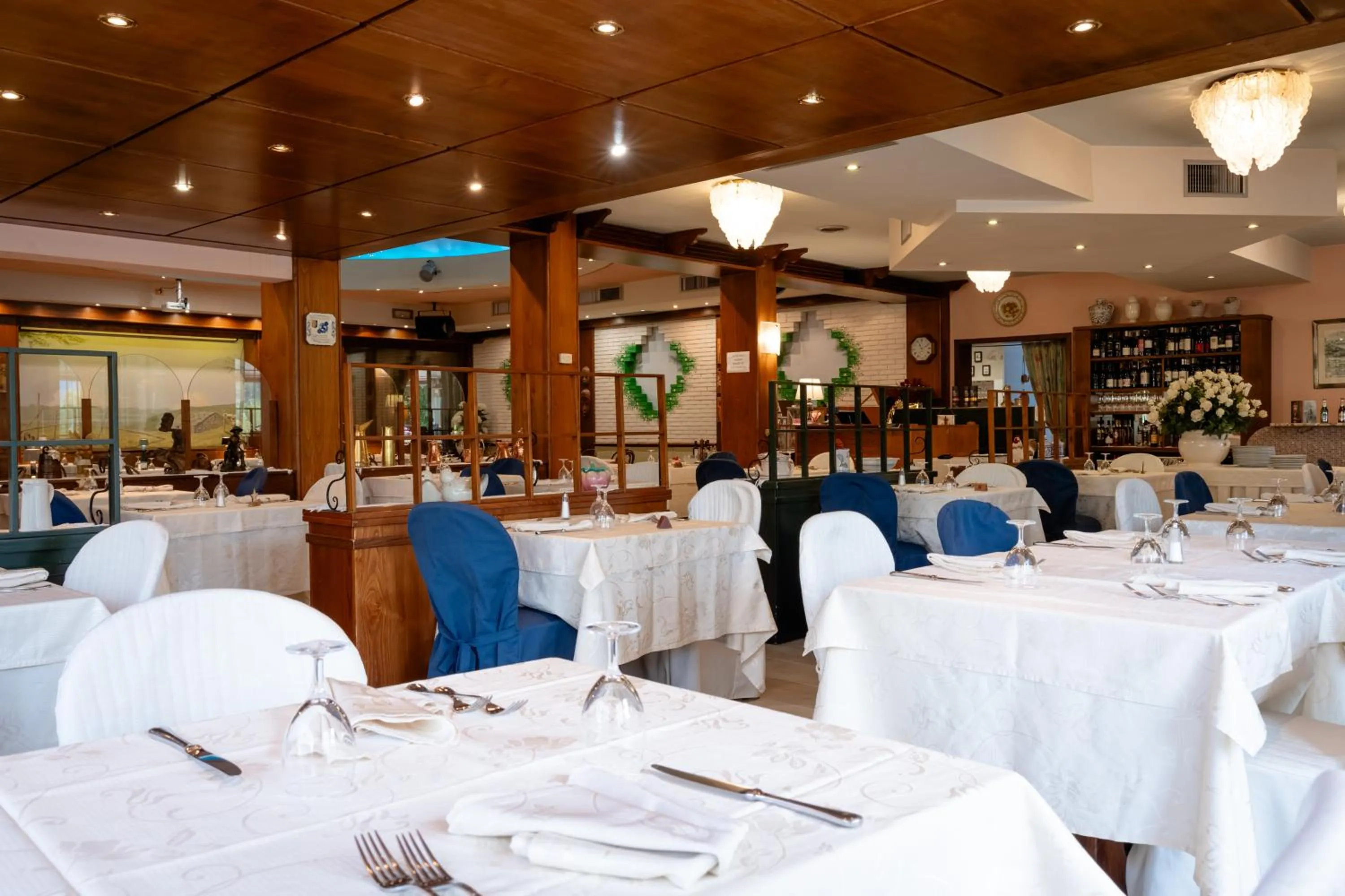 Restaurant/places to eat in Hotel Ristorante La Lanterna