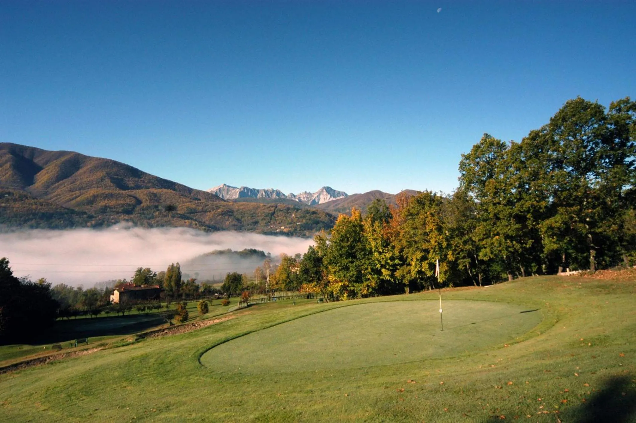 Golfcourse in Hotel Ristorante La Lanterna