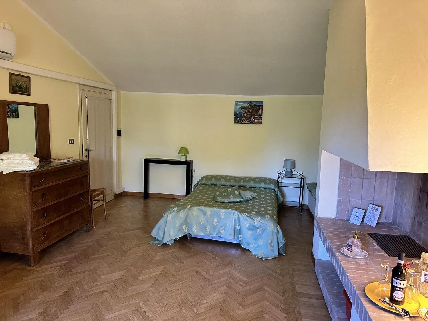 Bedroom, Bed in Villa Sargiano