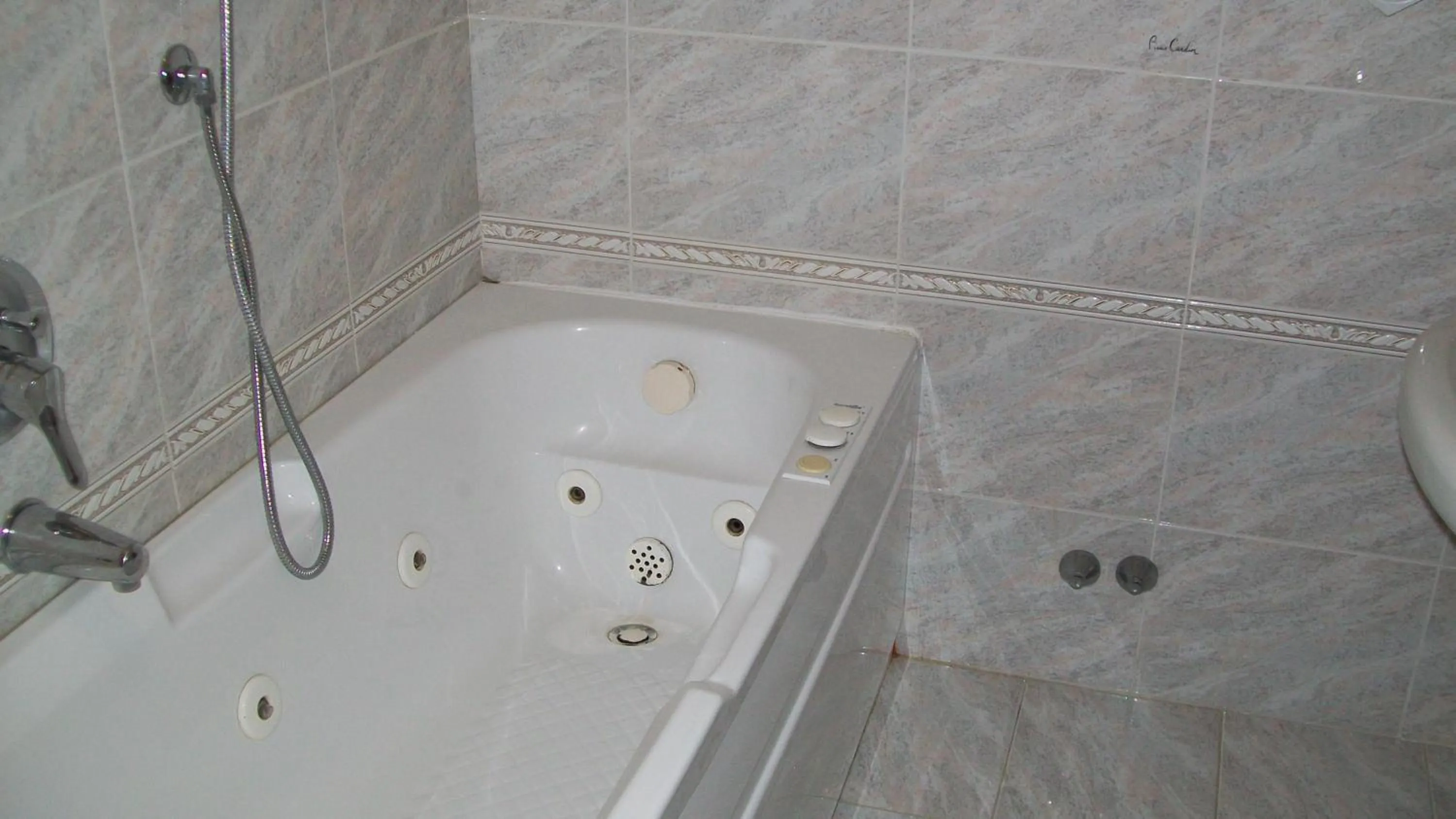 Bathroom in Villa Sargiano