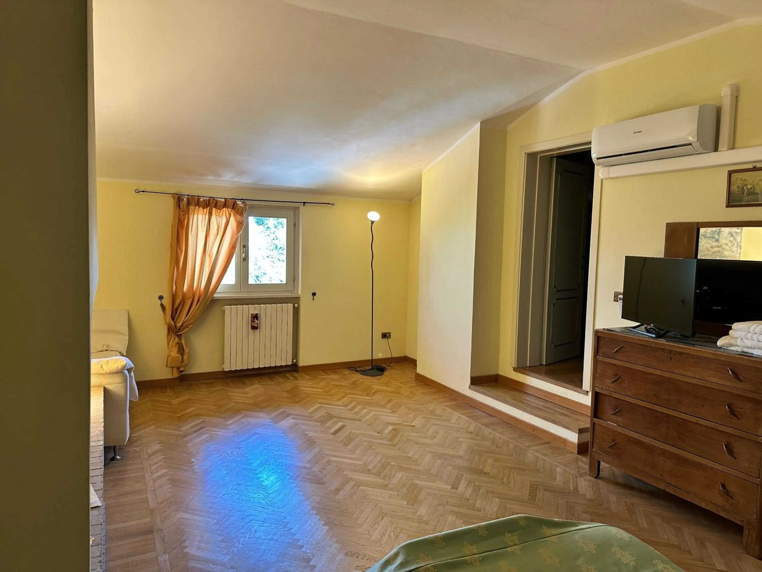 Photo of the whole room, Bed in Villa Sargiano