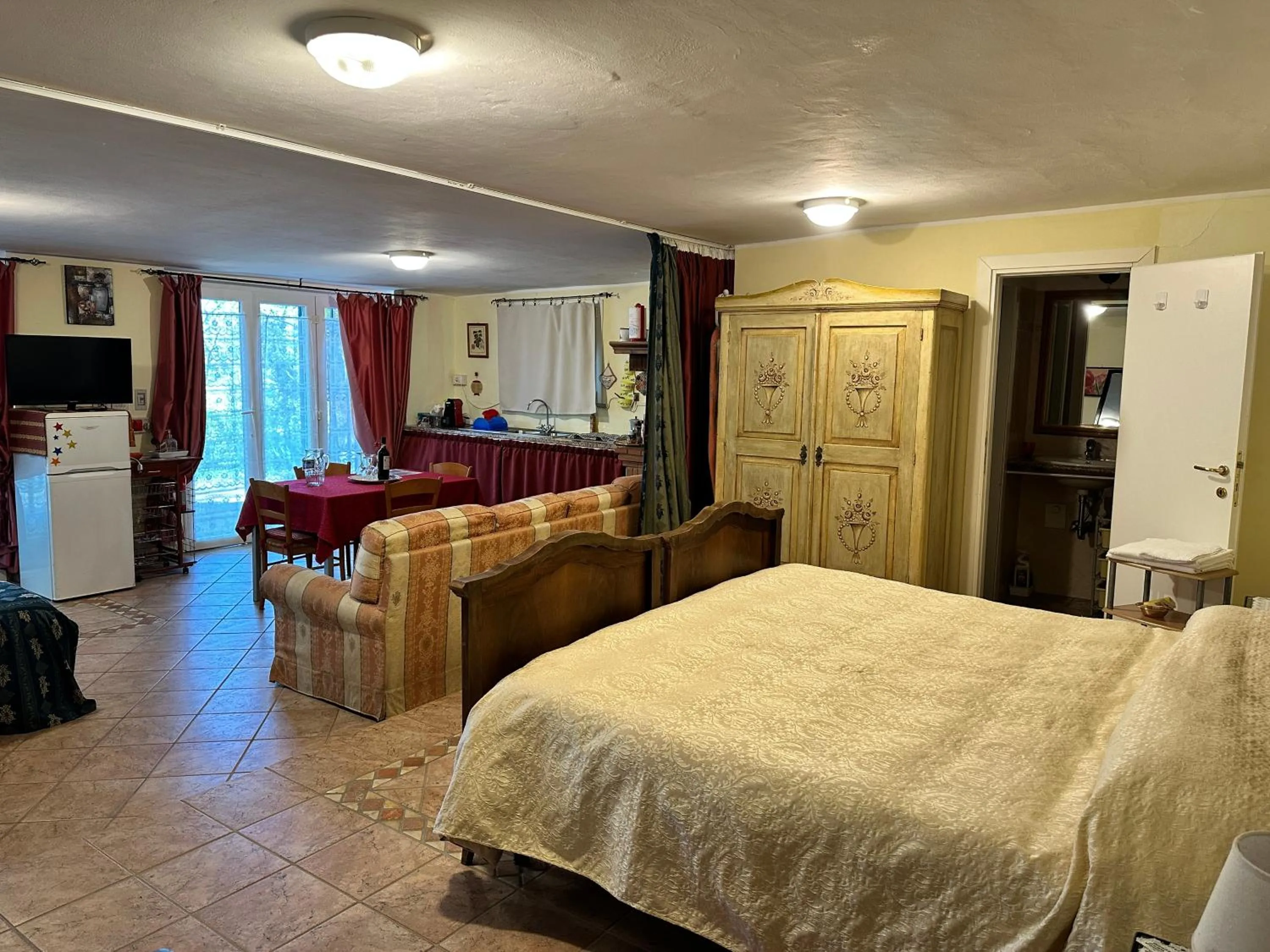 Photo of the whole room, Bed in Villa Sargiano