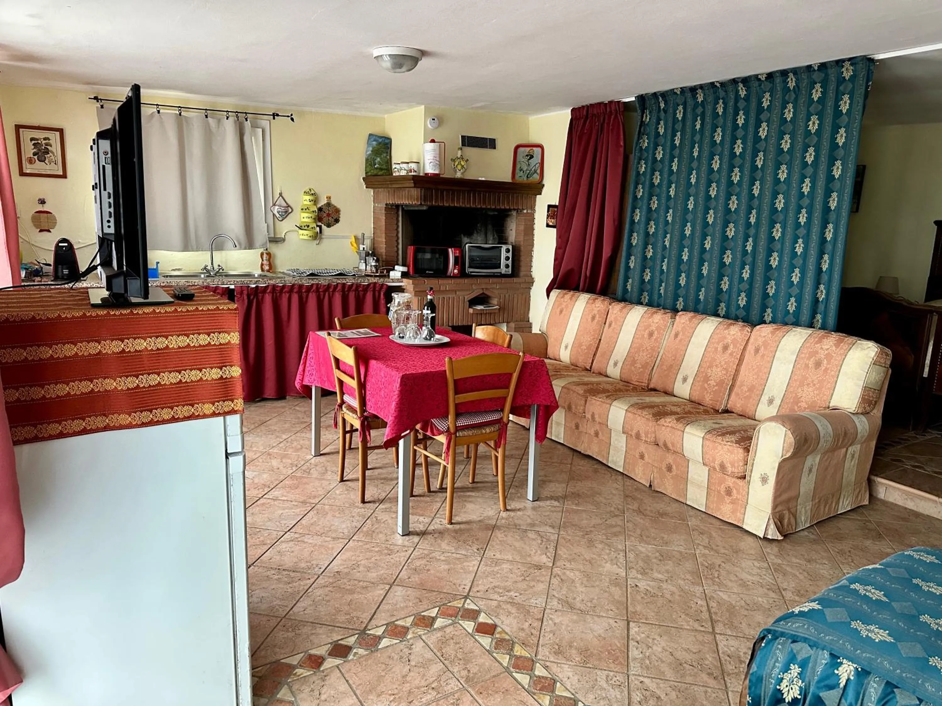 Seating area in Villa Sargiano