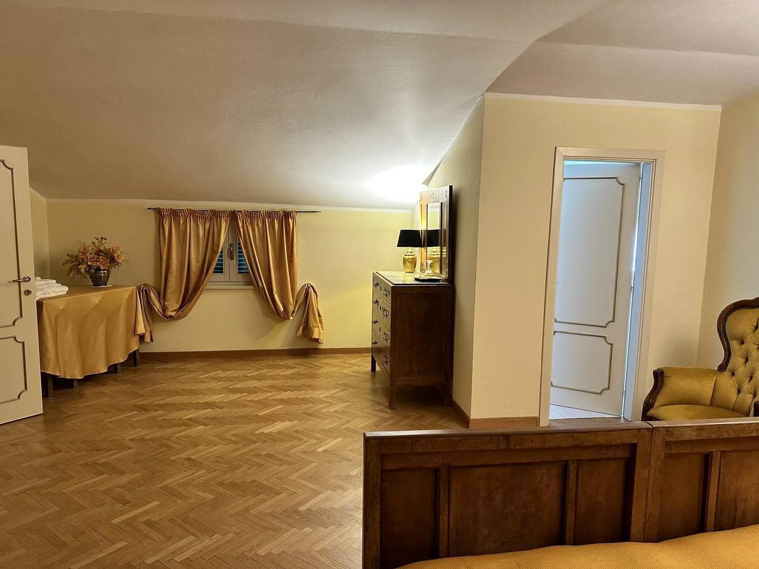 Bedroom in Villa Sargiano