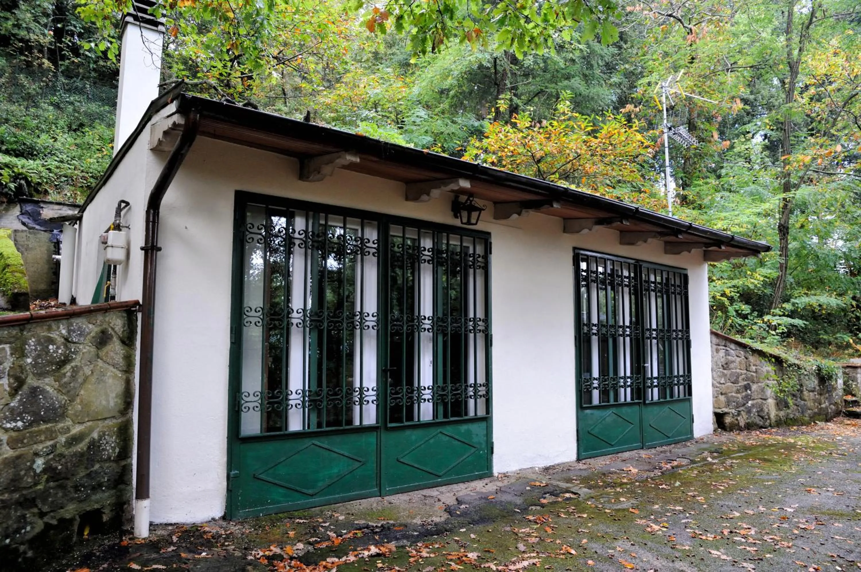 Facade/entrance in Villa Sargiano