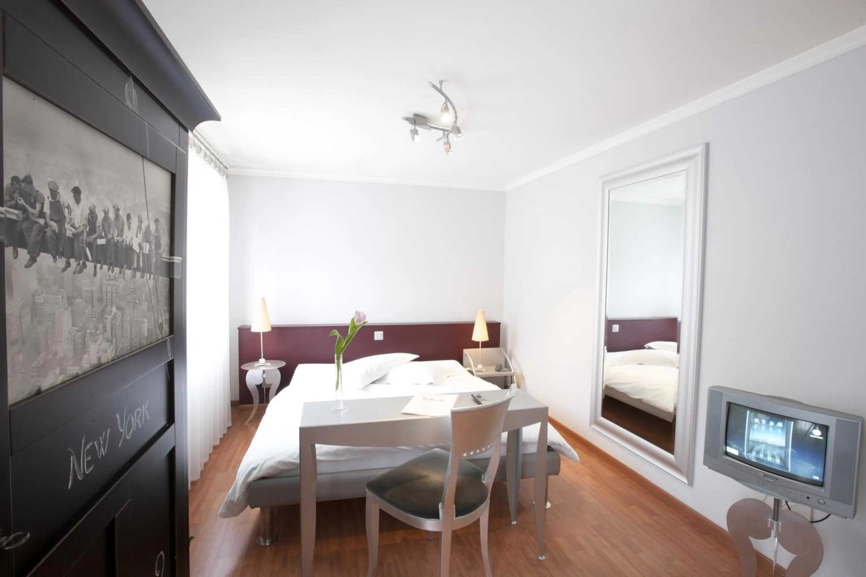 Bed in Hôtel Bellevue