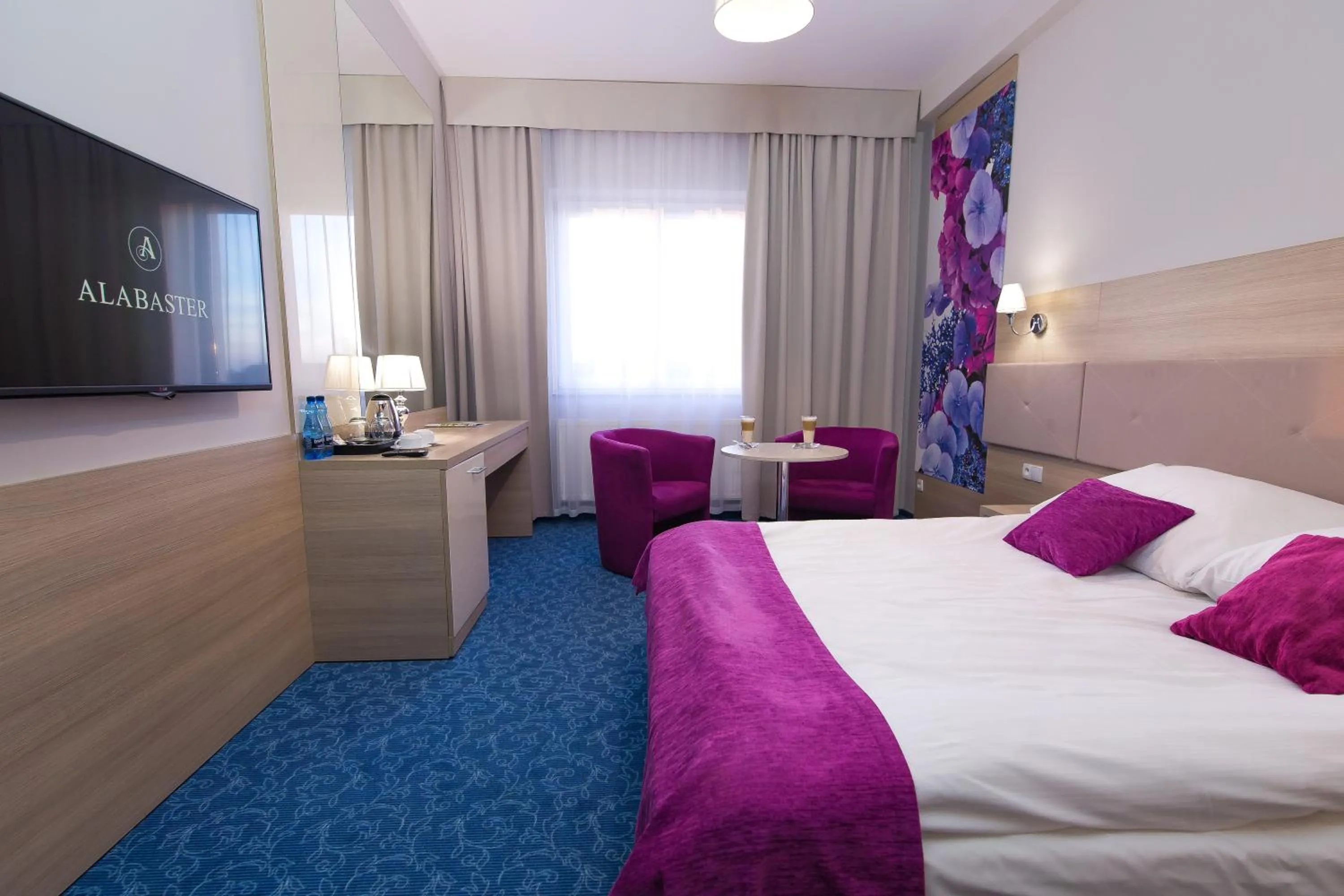 Photo of the whole room, Bed in Alabaster Rezydencja