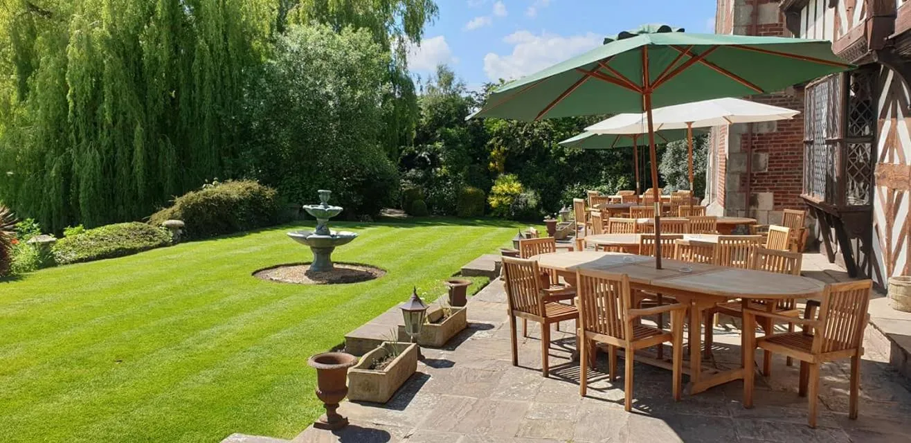 Garden in Albright Hussey Manor