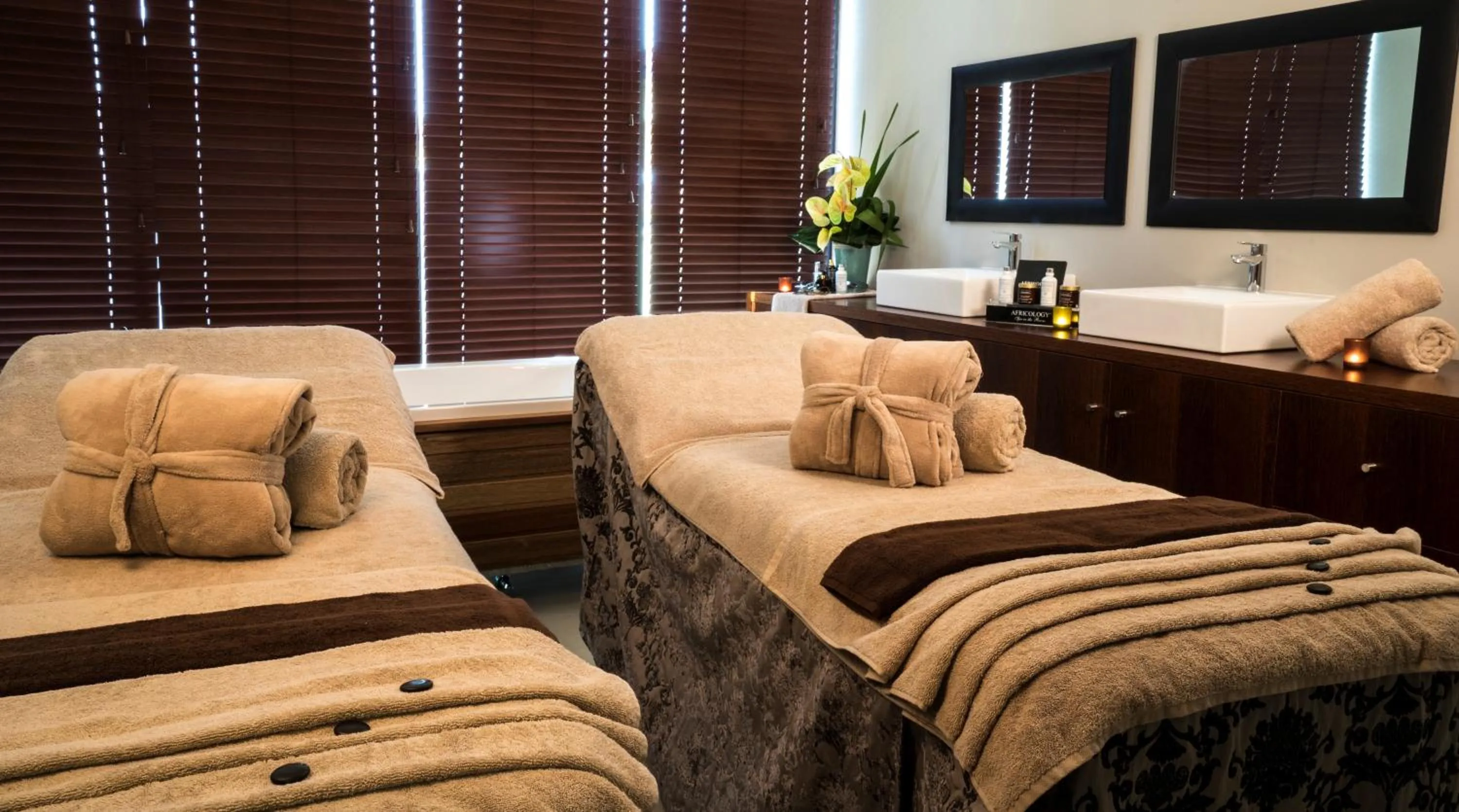 Massage, Bed in Fiesta Residences Boutique Hotel and Serviced Apartments.