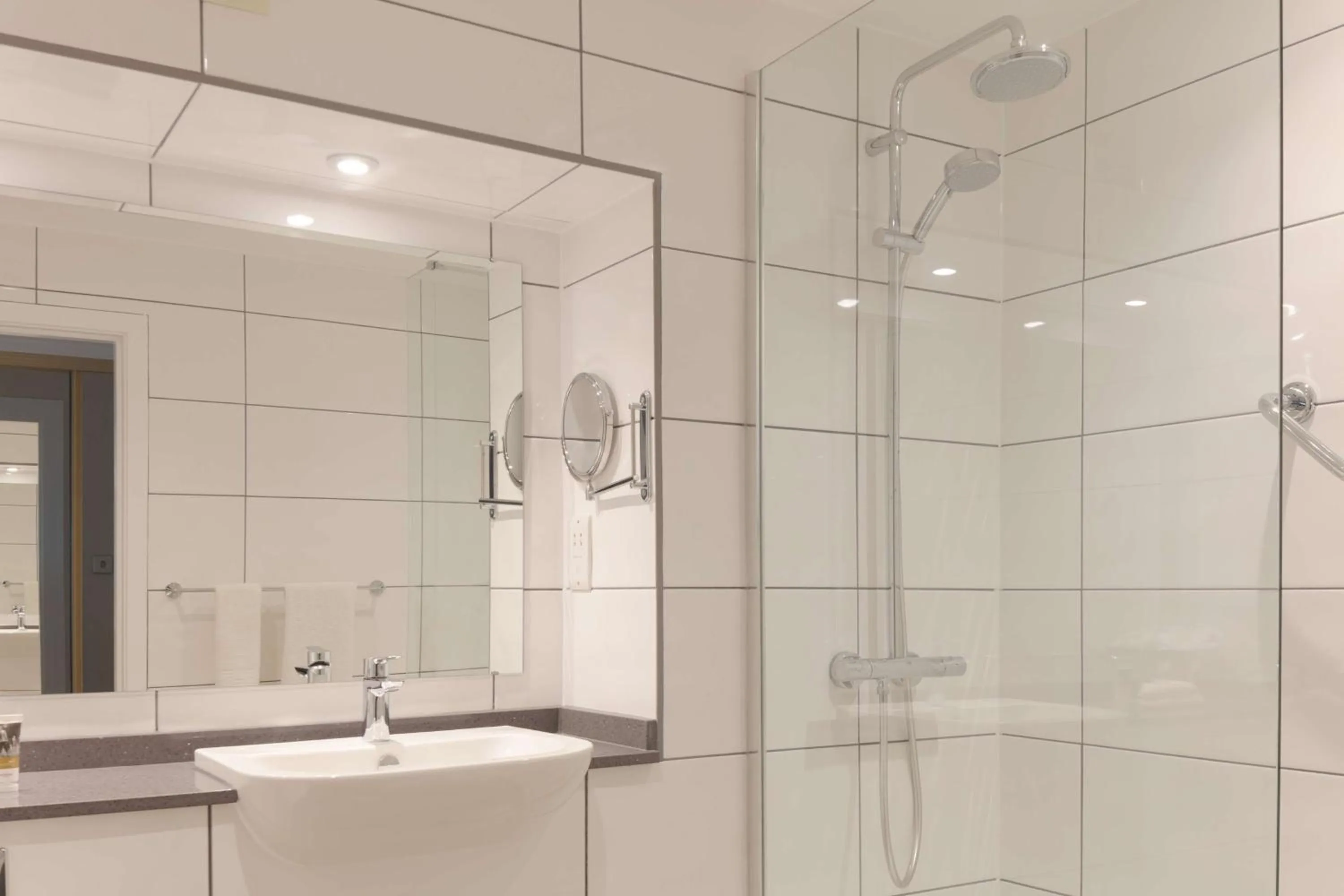 Shower in Albrighton Hall Hotel and Spa, a member of Radisson Individuals