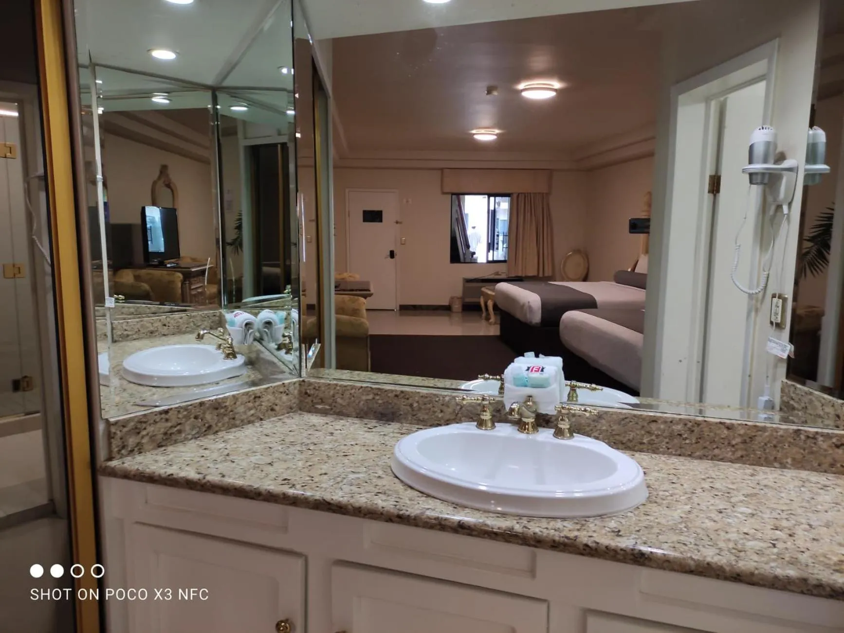 Bathroom in Hotel Frontiere Tijuana