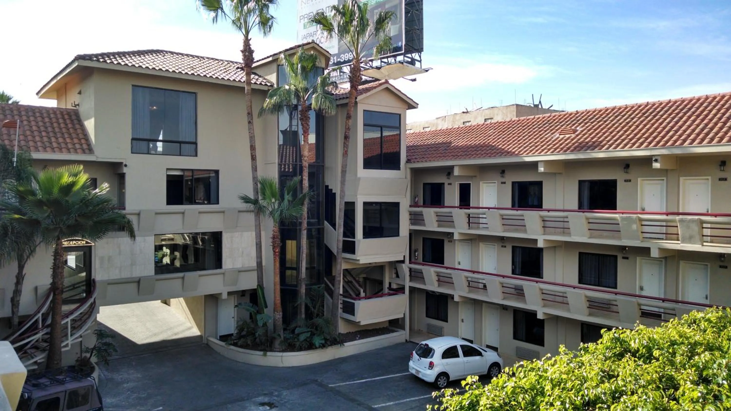 Property building in Hotel Frontiere Tijuana
