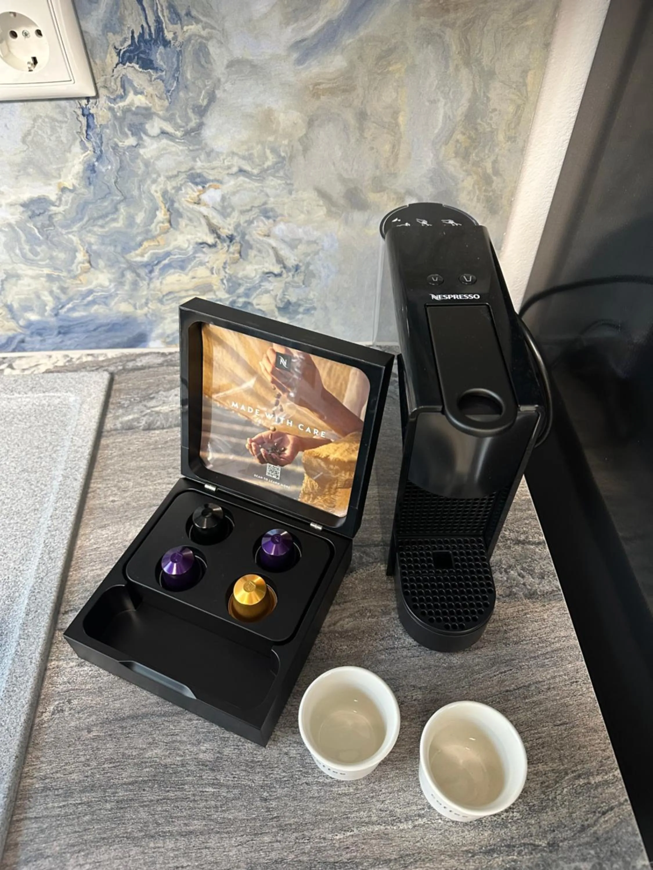 Coffee/tea facilities in Mavili Luxury Apartments