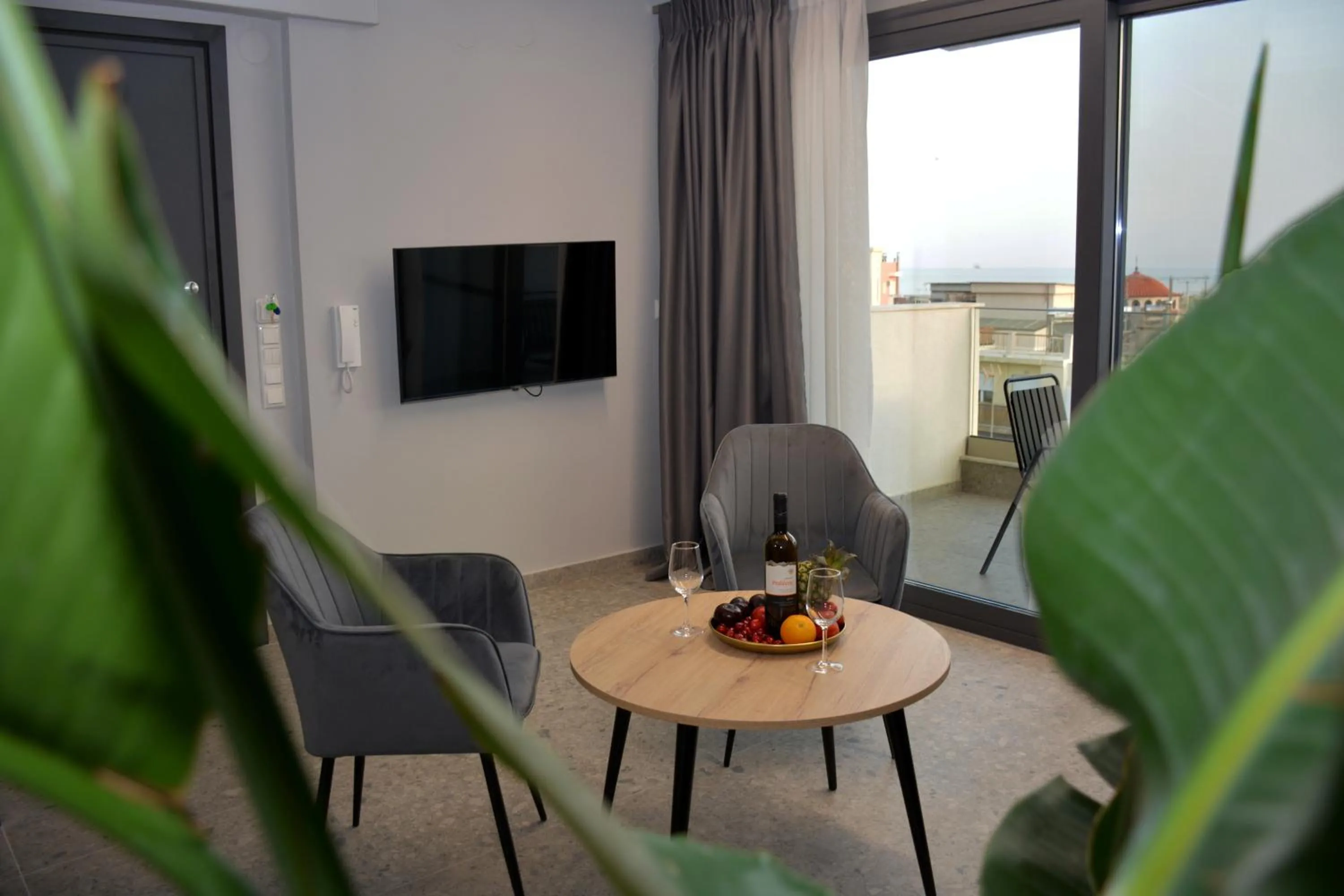 TV and multimedia in Mavili Luxury Apartments