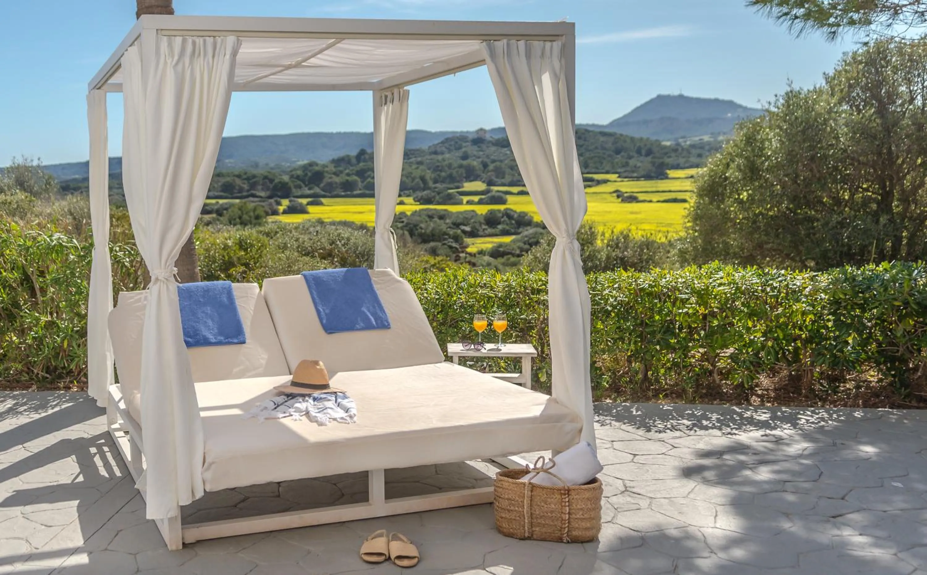 Garden in FERGUS Club Carema Splash