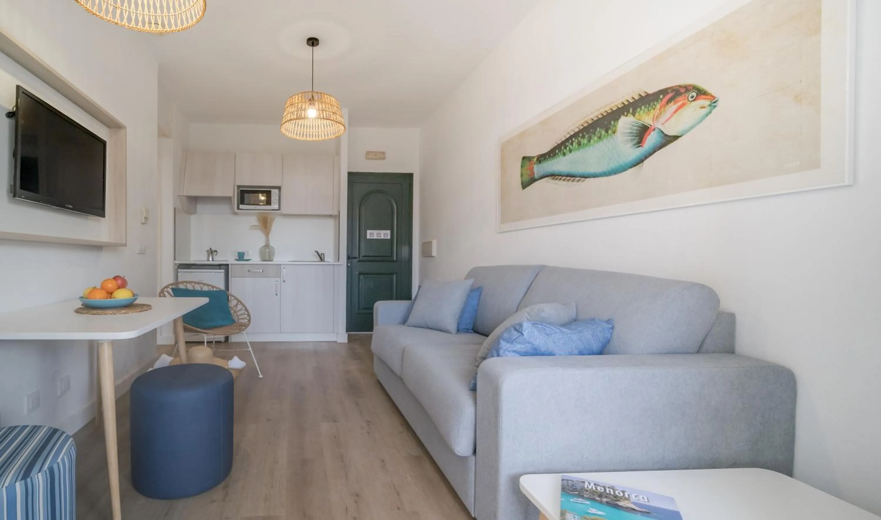 Living room in FERGUS Club Carema Splash