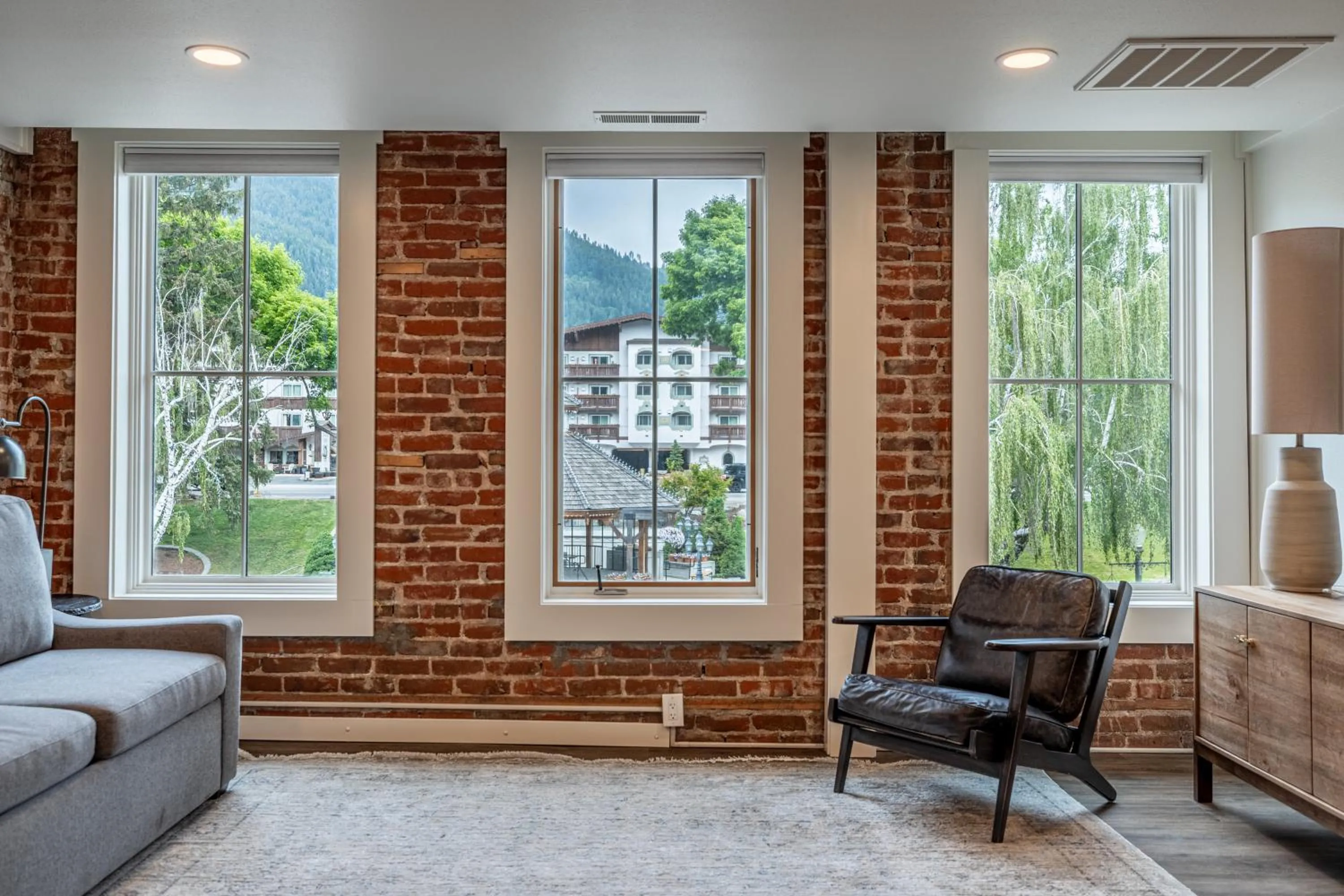 City view in Bavarian Lodge Suites