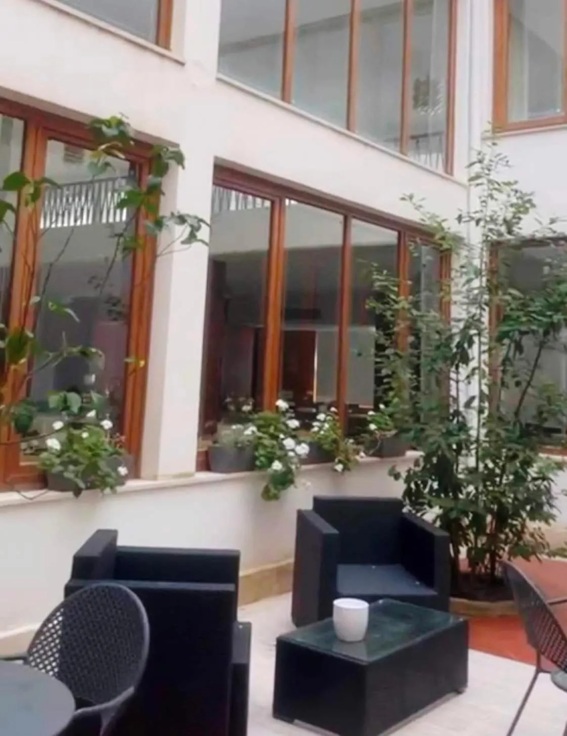 Patio in Hotel Sacco