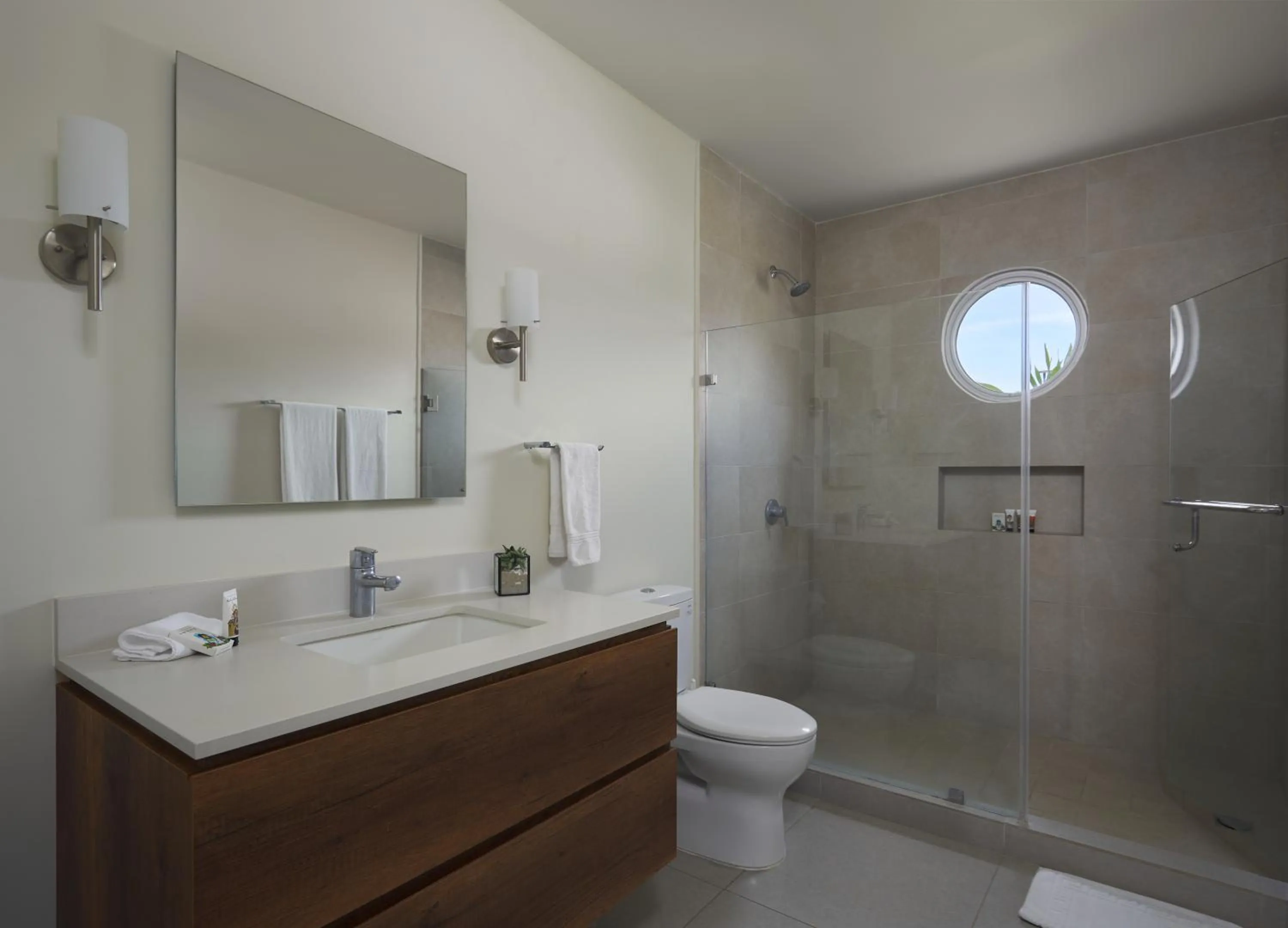 Toilet in Villa Marina Hotel