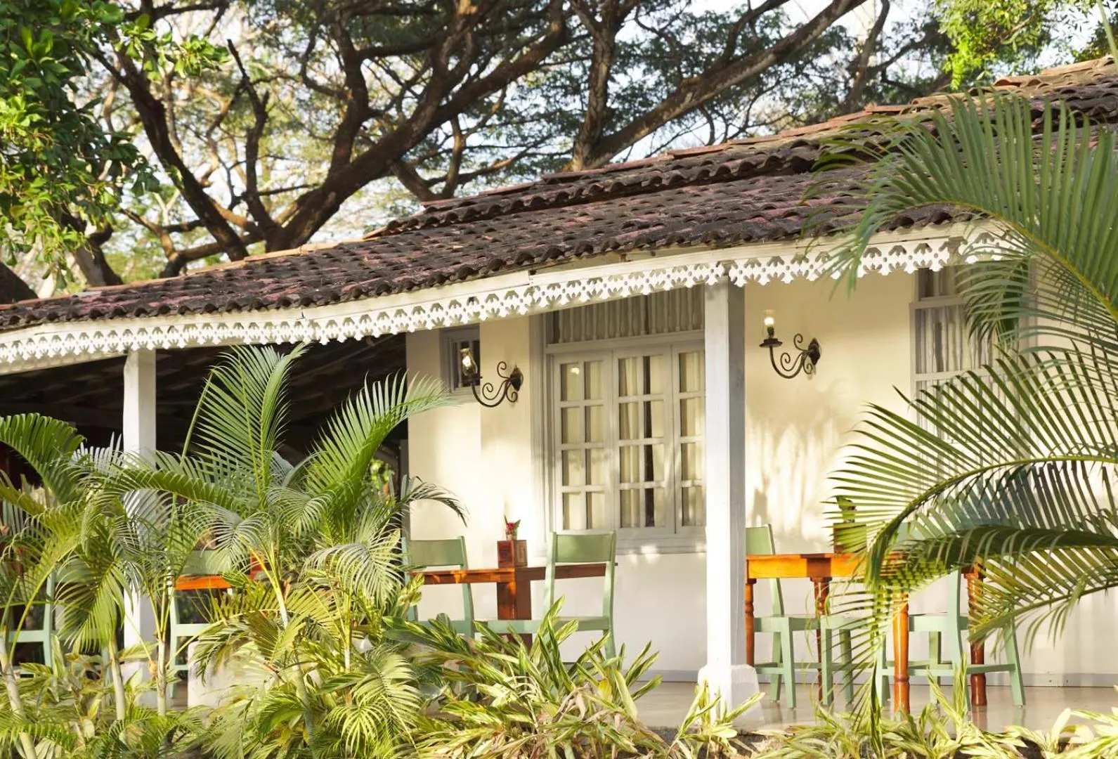 Restaurant/places to eat in Villa Marina Hotel