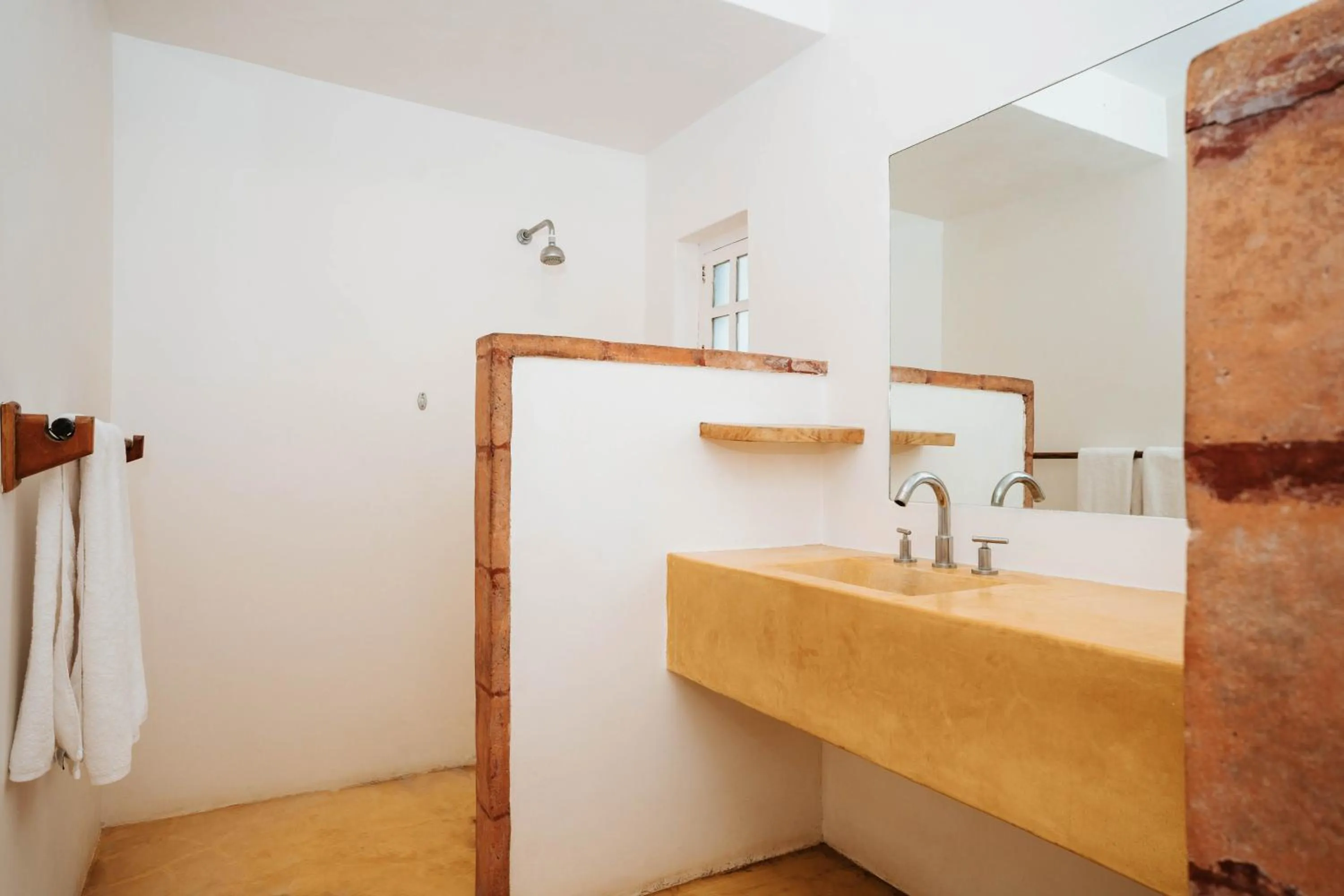 Shower in Villa Marina Hotel