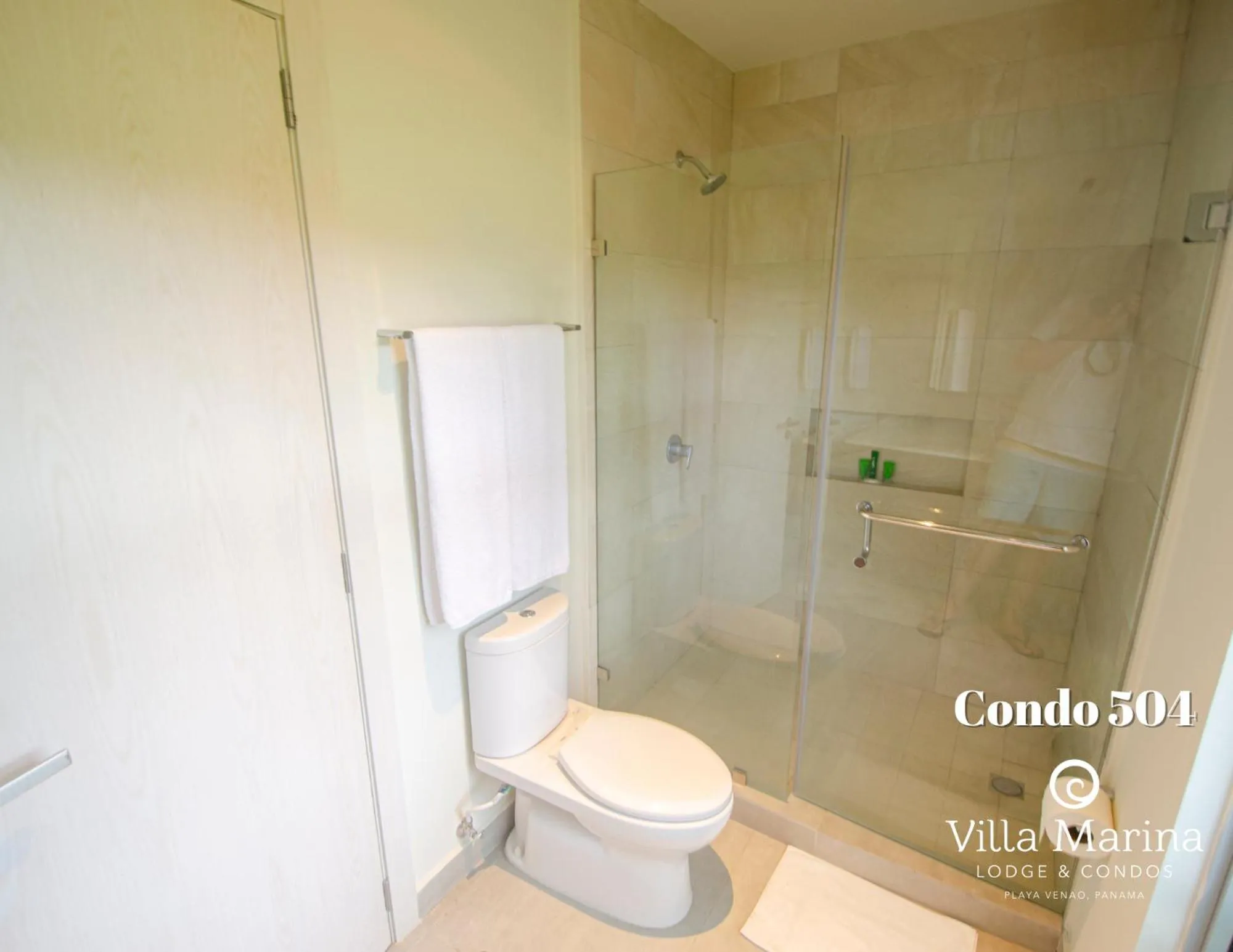 Bathroom in Villa Marina Hotel