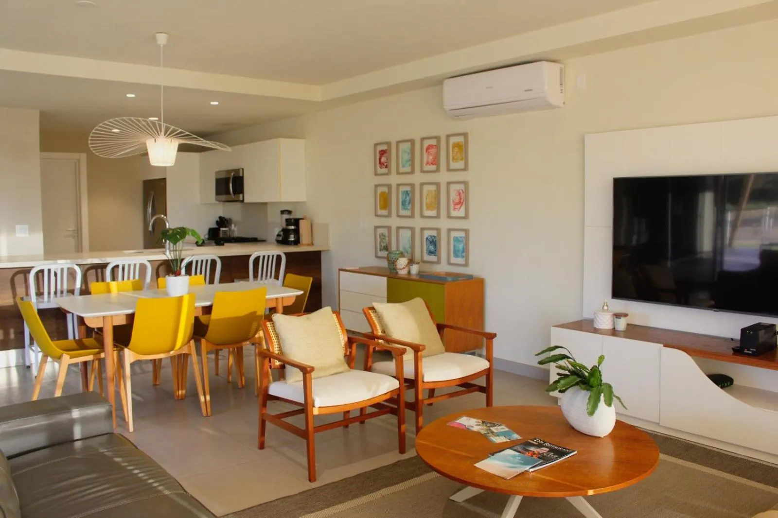 TV and multimedia in Villa Marina Hotel