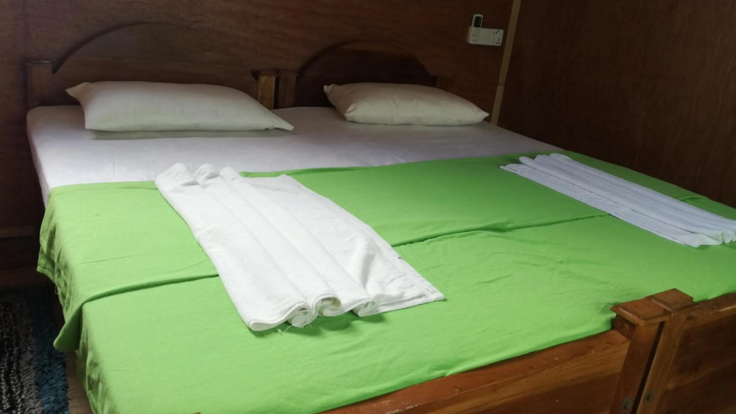 Bed in Sigiri Forest View
