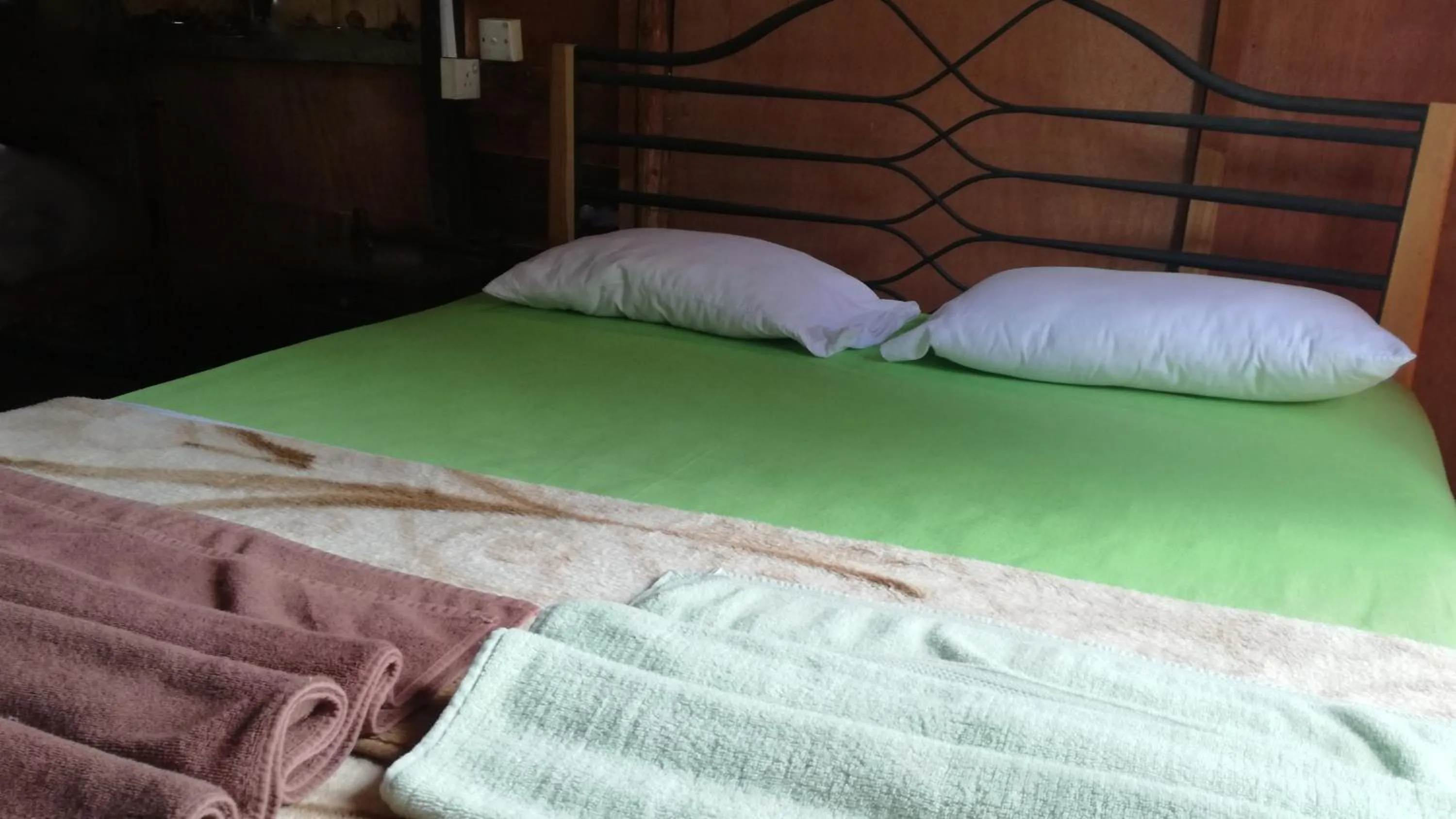 Bed in Sigiri Forest View